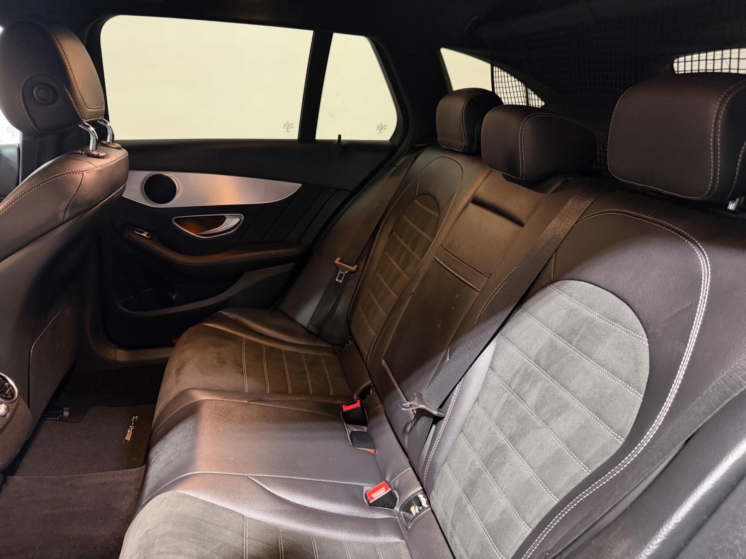 Used Mercedes-Benz C Class 2019 for sale - 77883232: Photo 15