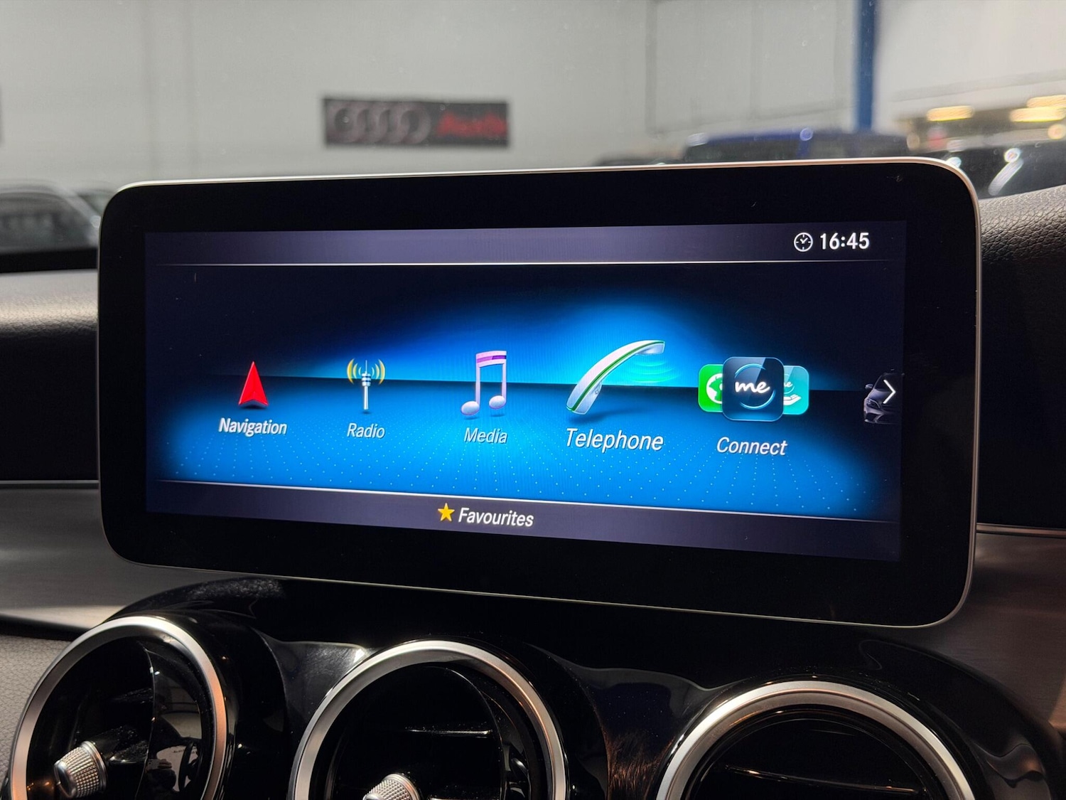 Used Mercedes-Benz C Class 2019 for sale - 77883232: Photo 25