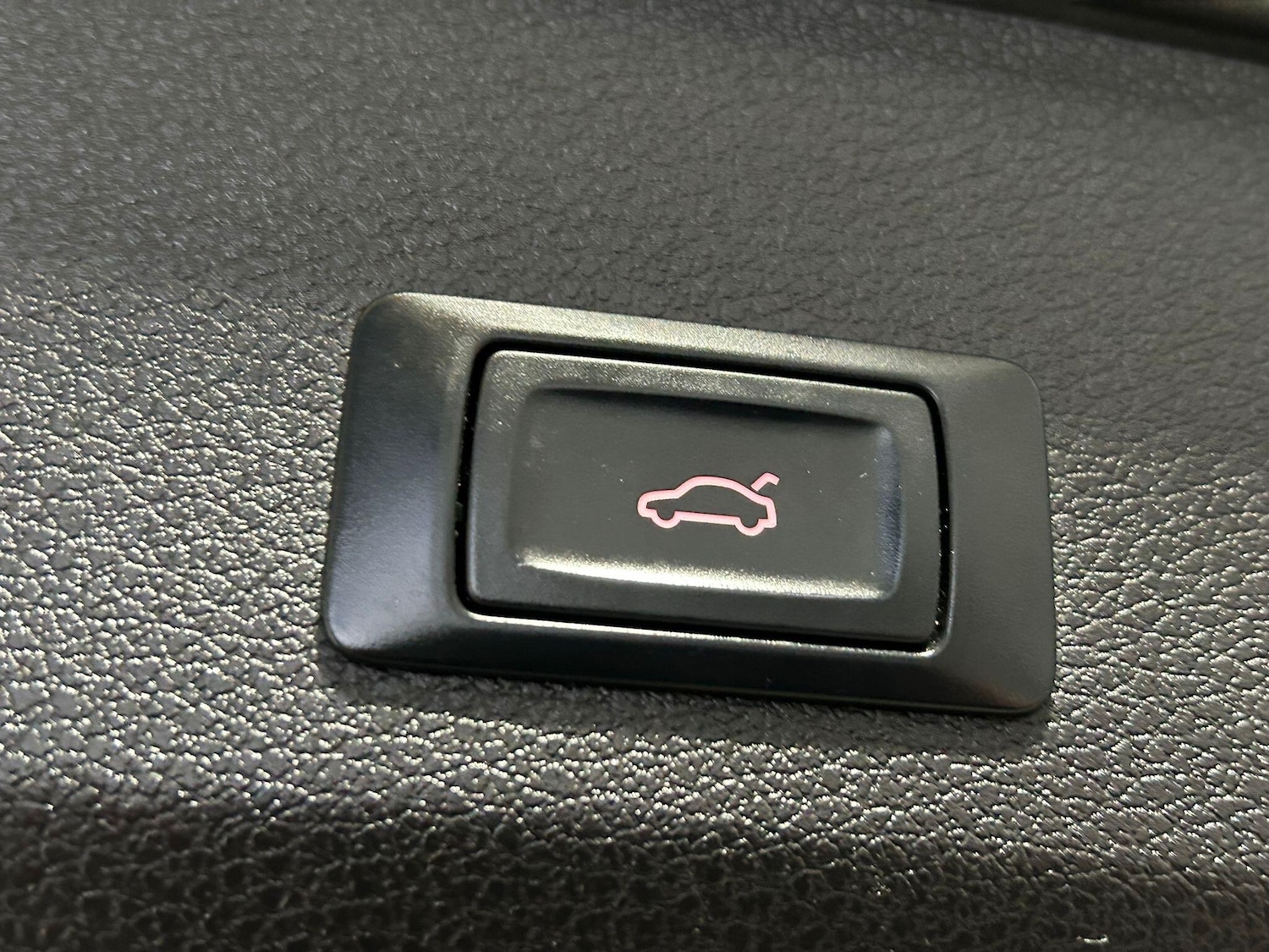 Used Audi Q7 2015 for sale - 77016844: Photo 30