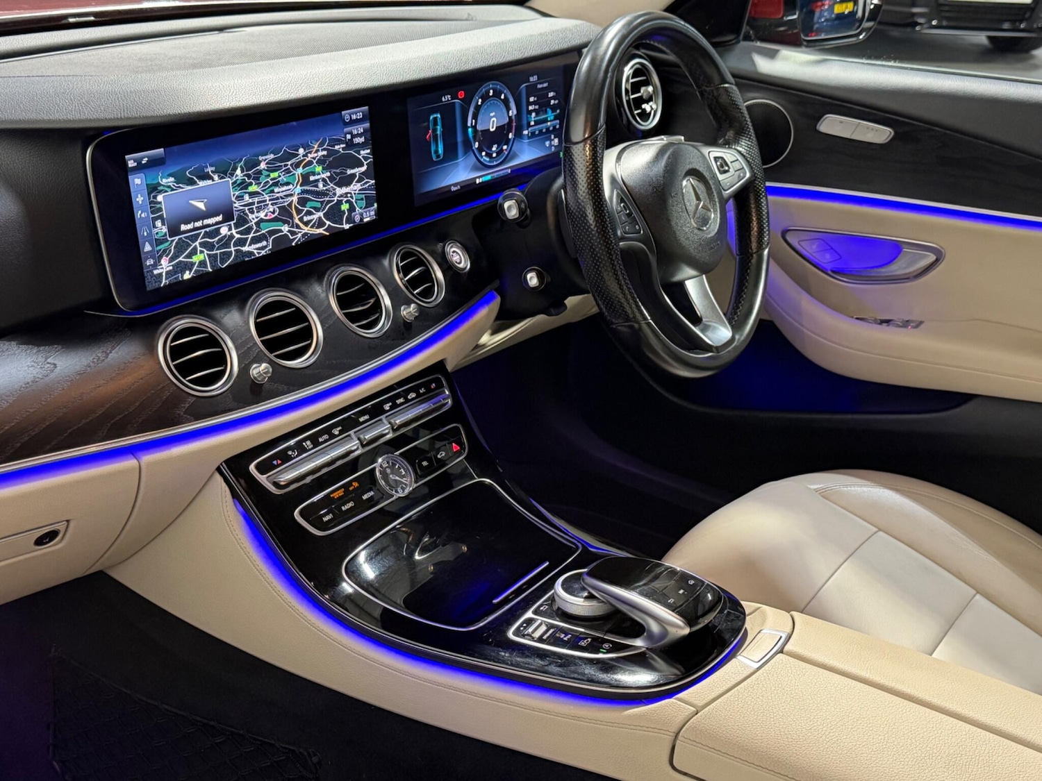 Used Mercedes-Benz E Class 2016 for sale - 77330832: Photo 17