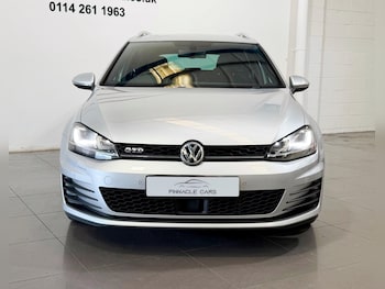 Used Volkswagen Golf 2015 for sale - 79590572: Photo