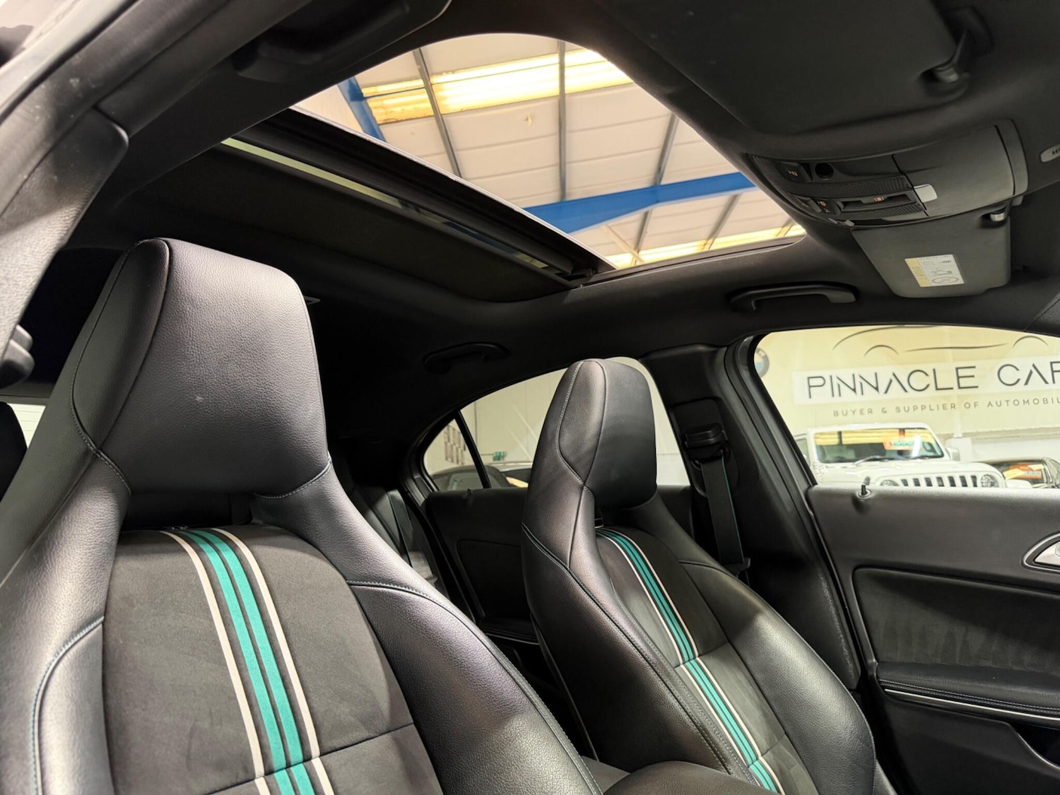 Used Mercedes-Benz A-Class 2016 for sale - 77839935: Photo 3