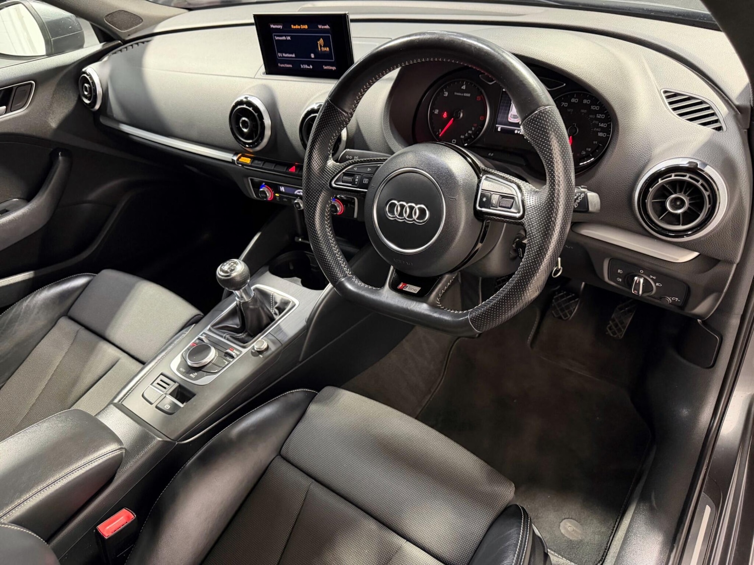 Used Audi A3 2014 for sale - 77425803: Photo 4