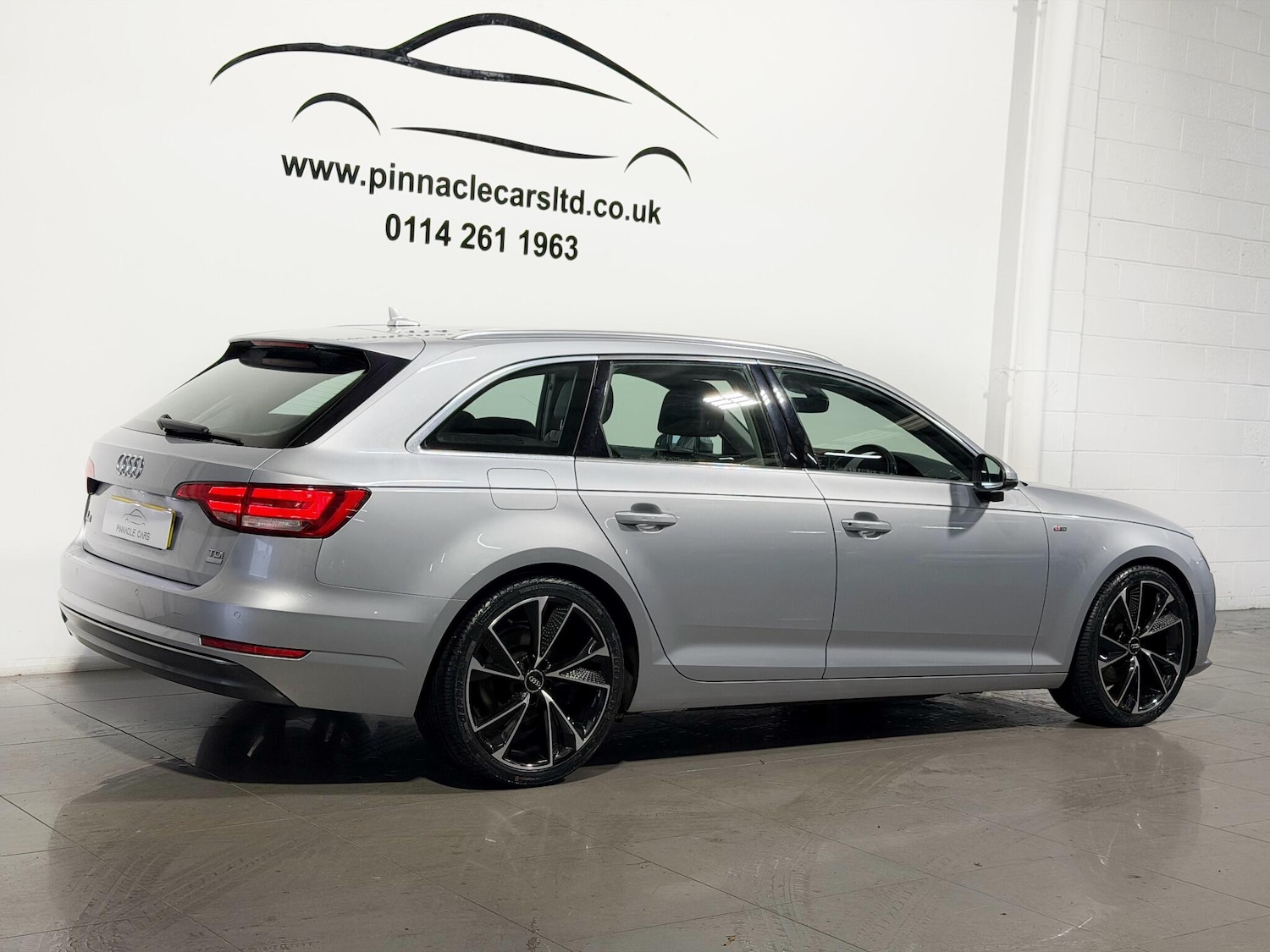 Used Audi A4 2017 for sale - 77156111: Photo 11