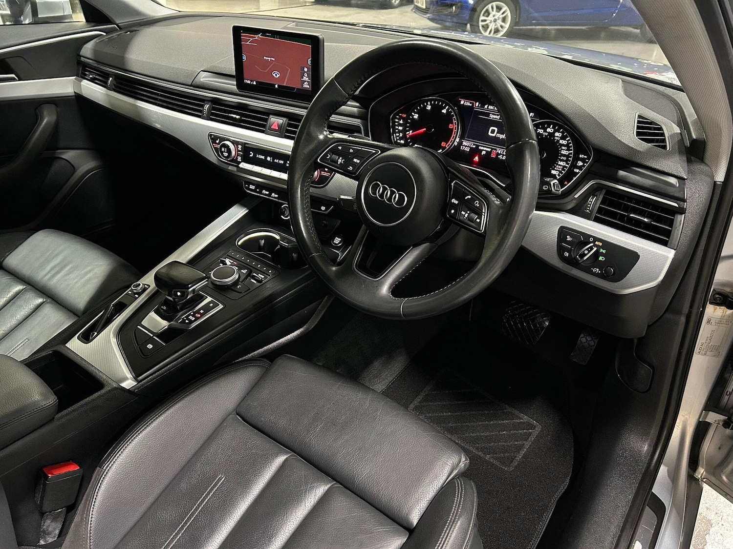 Used Audi A4 2017 for sale - 77156111: Photo 4