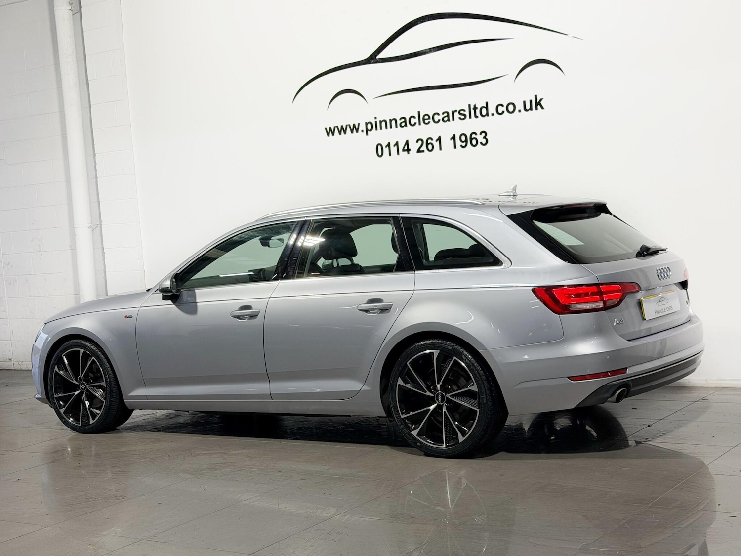 Used Audi A4 2017 for sale - 77156111: Photo 7