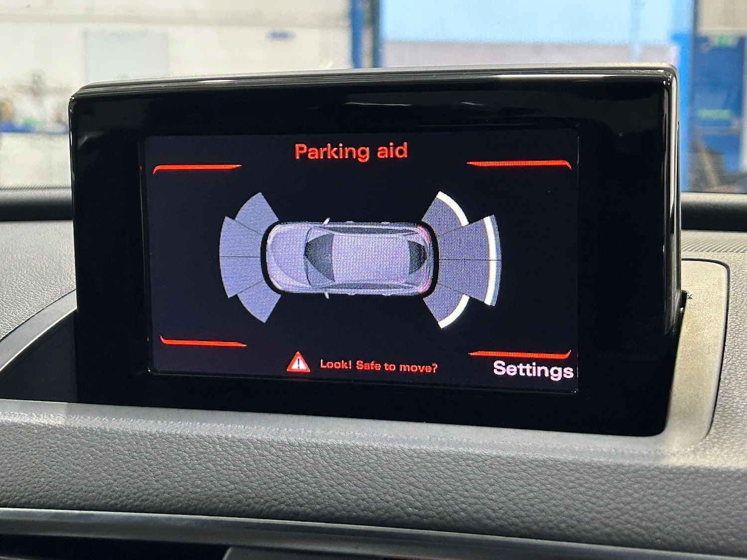 Used Audi Q3 2015 for sale - 77266979: Photo 23