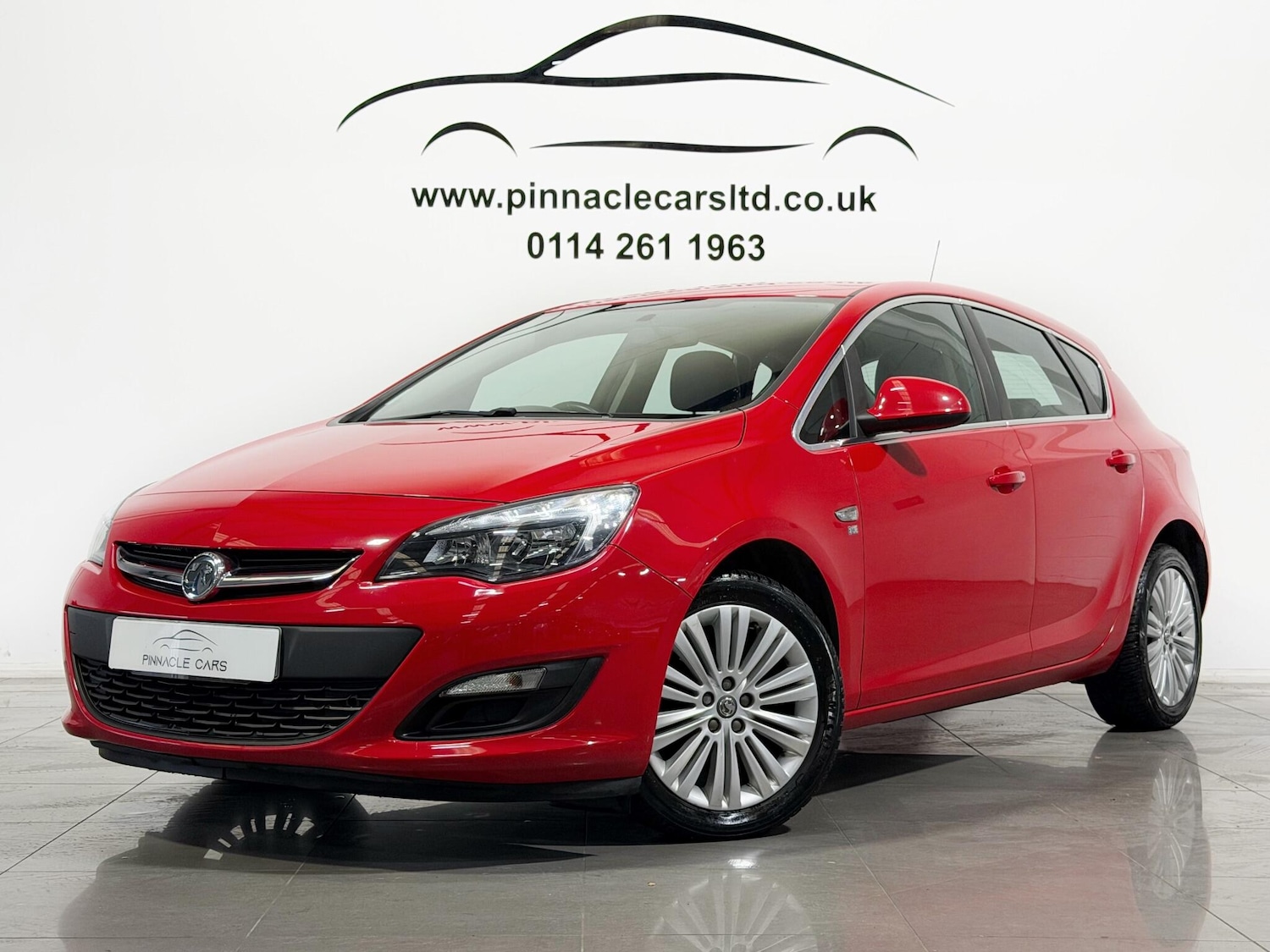 Used Vauxhall Astra 2014 for sale - 76457754: Photo 1