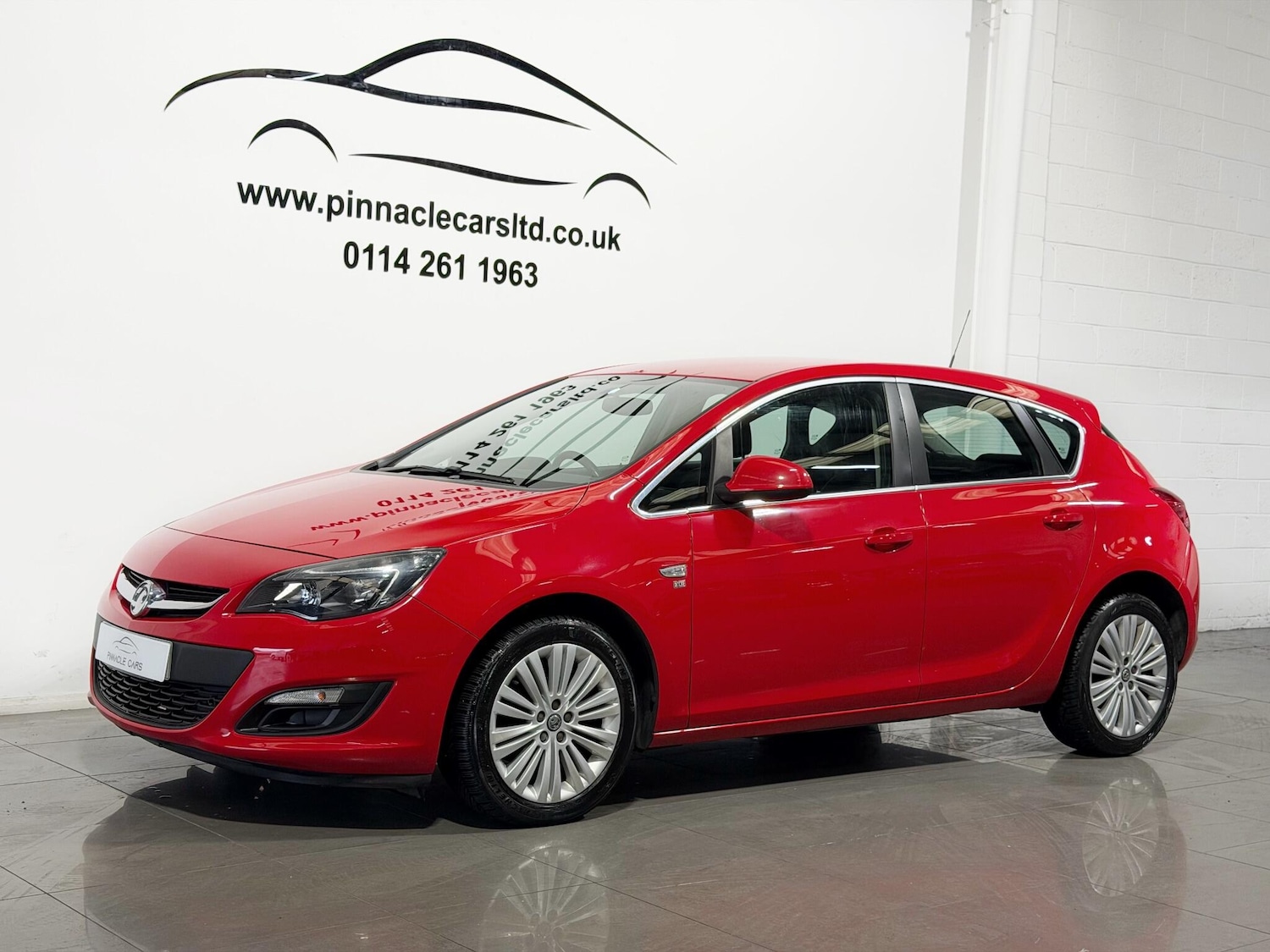 Used Vauxhall Astra 2014 for sale - 76457754: Photo 5