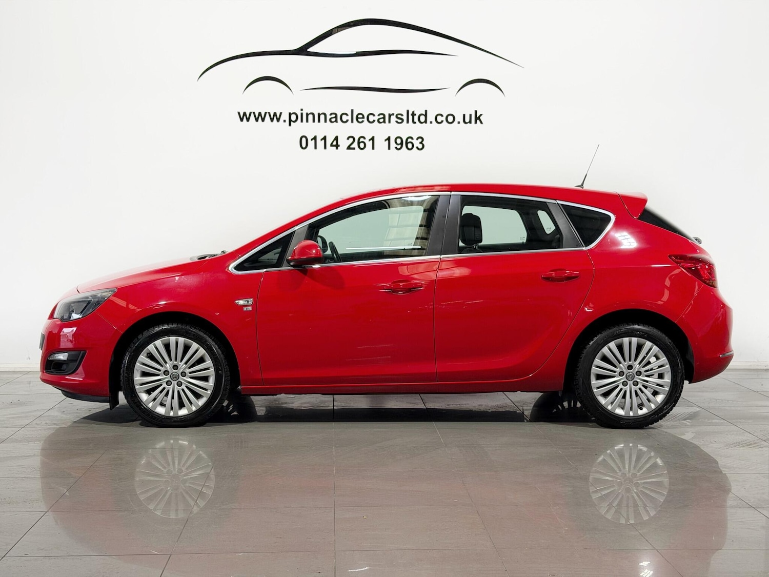 Used Vauxhall Astra 2014 for sale - 76457754: Photo 6