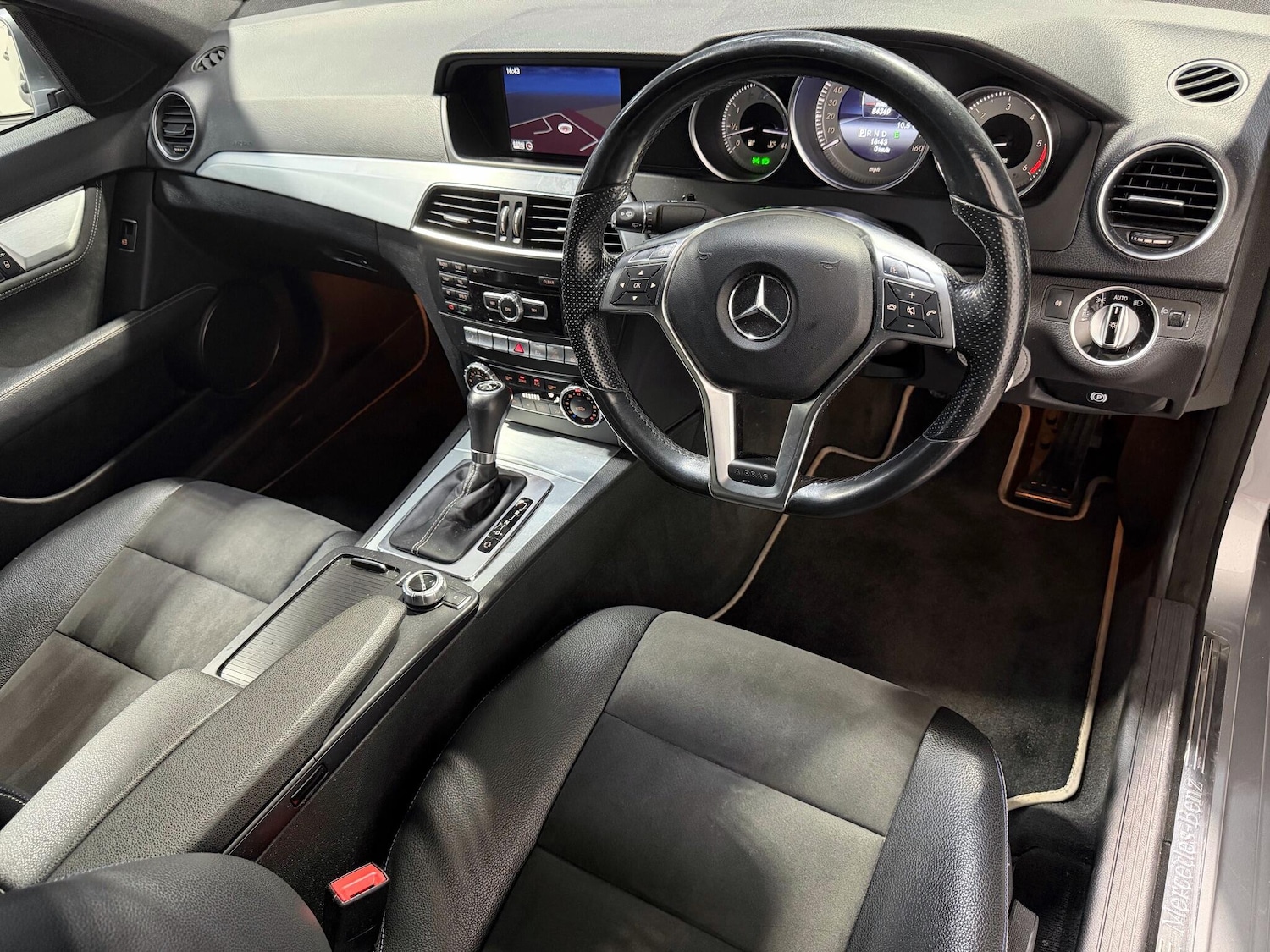 Used Mercedes-Benz C Class for sale - 76538477: Photo 5