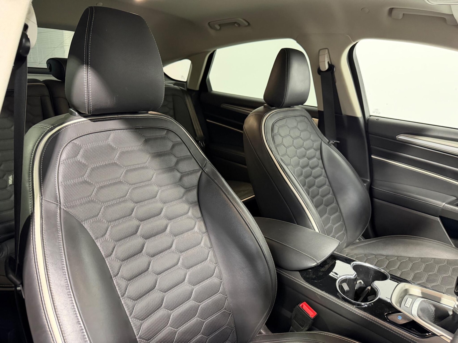 Used Ford Mondeo 2018 for sale - 77695805: Photo 13