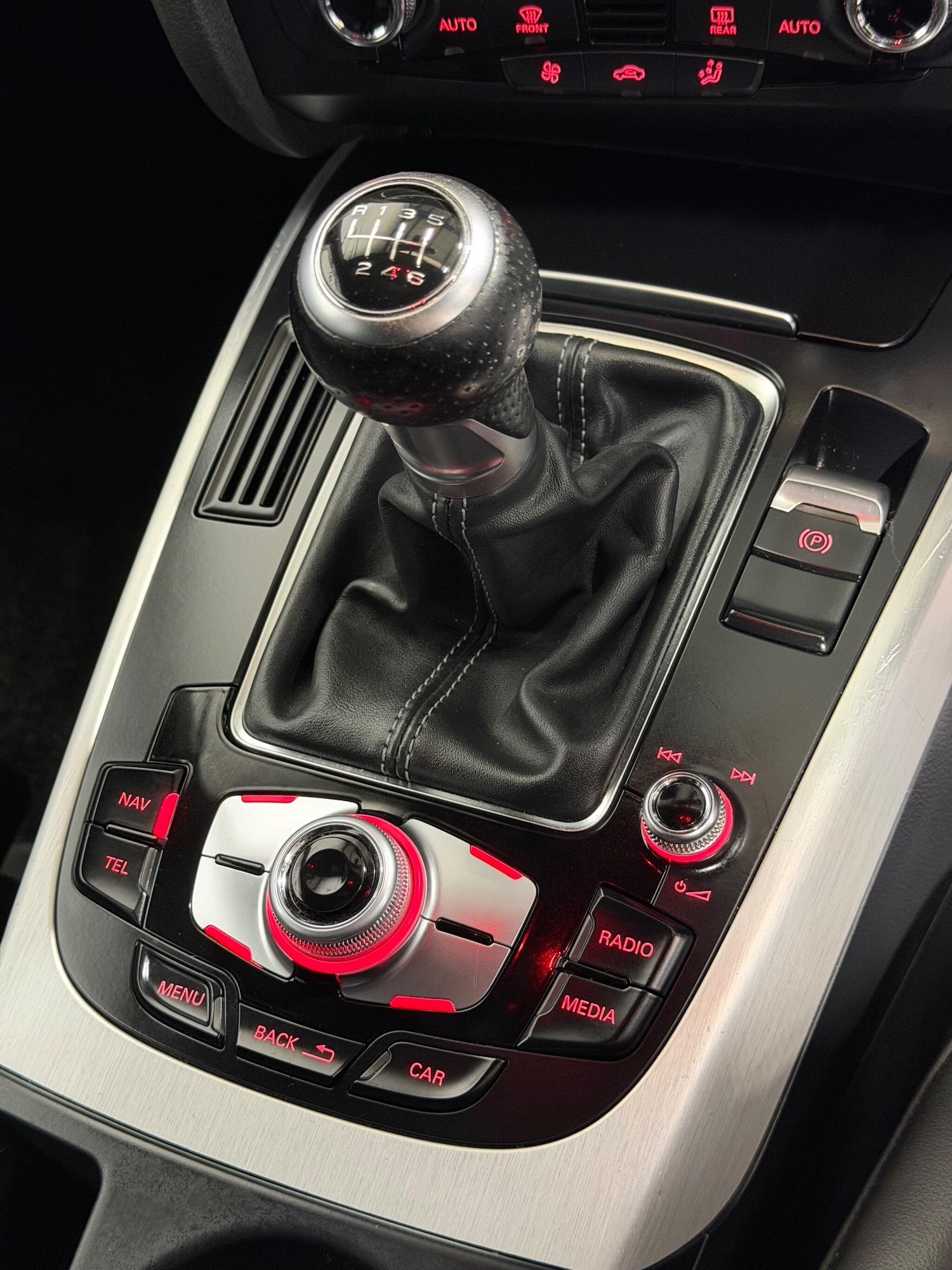 Used Audi A4 2015 for sale - 77015225: Photo 28