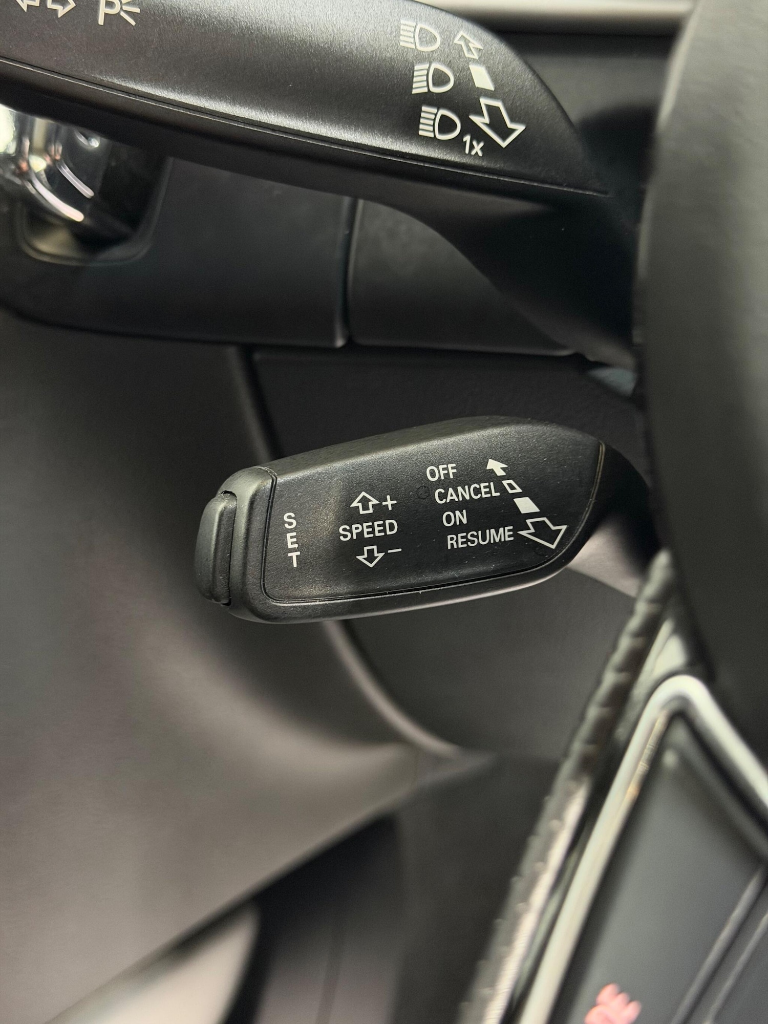 Used Audi A4 2015 for sale - 77015225: Photo 32