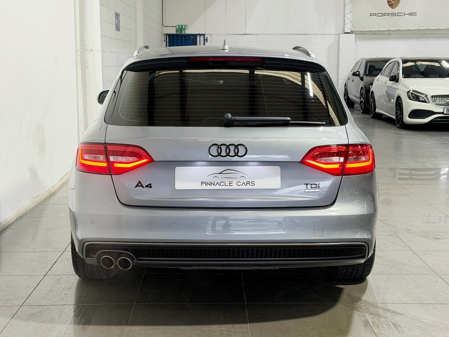 Used Audi A4 2015 for sale - 77015225: Photo 8