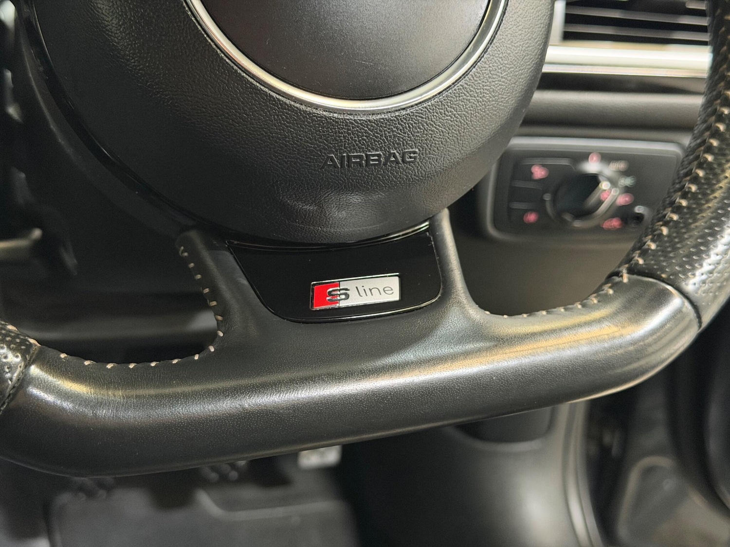 Used Audi A6 Saloon for sale - 78135507: Photo 29