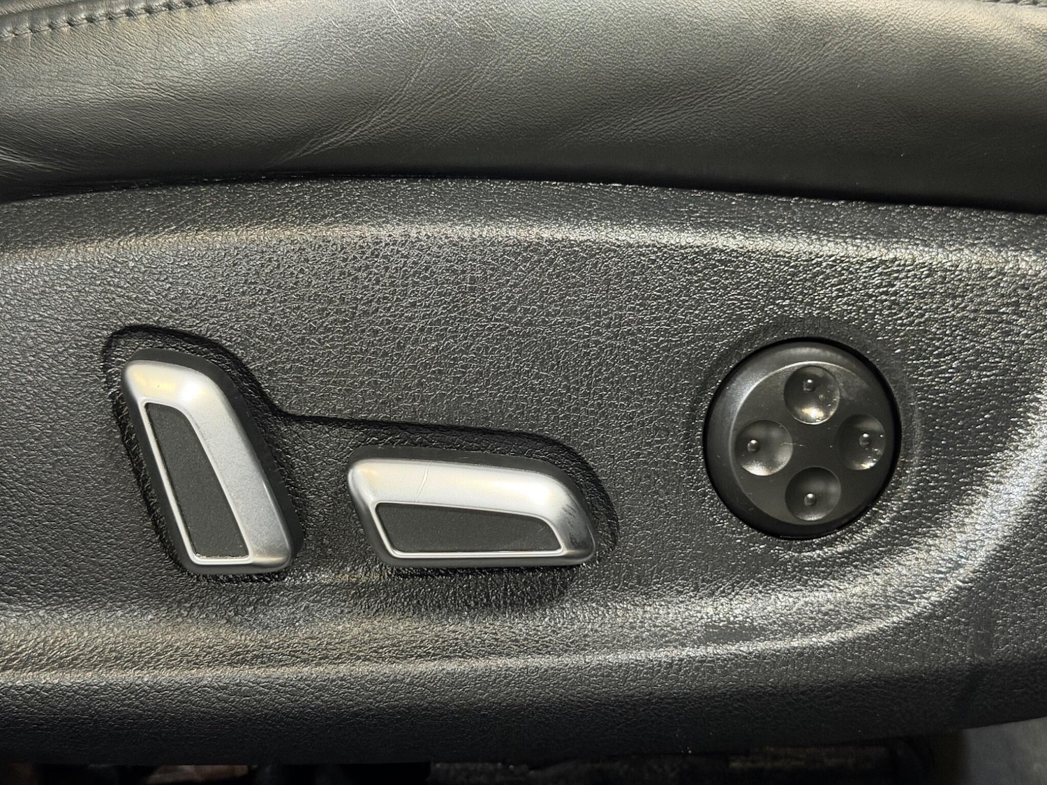 Used Audi A6 Saloon for sale - 78135507: Photo 32