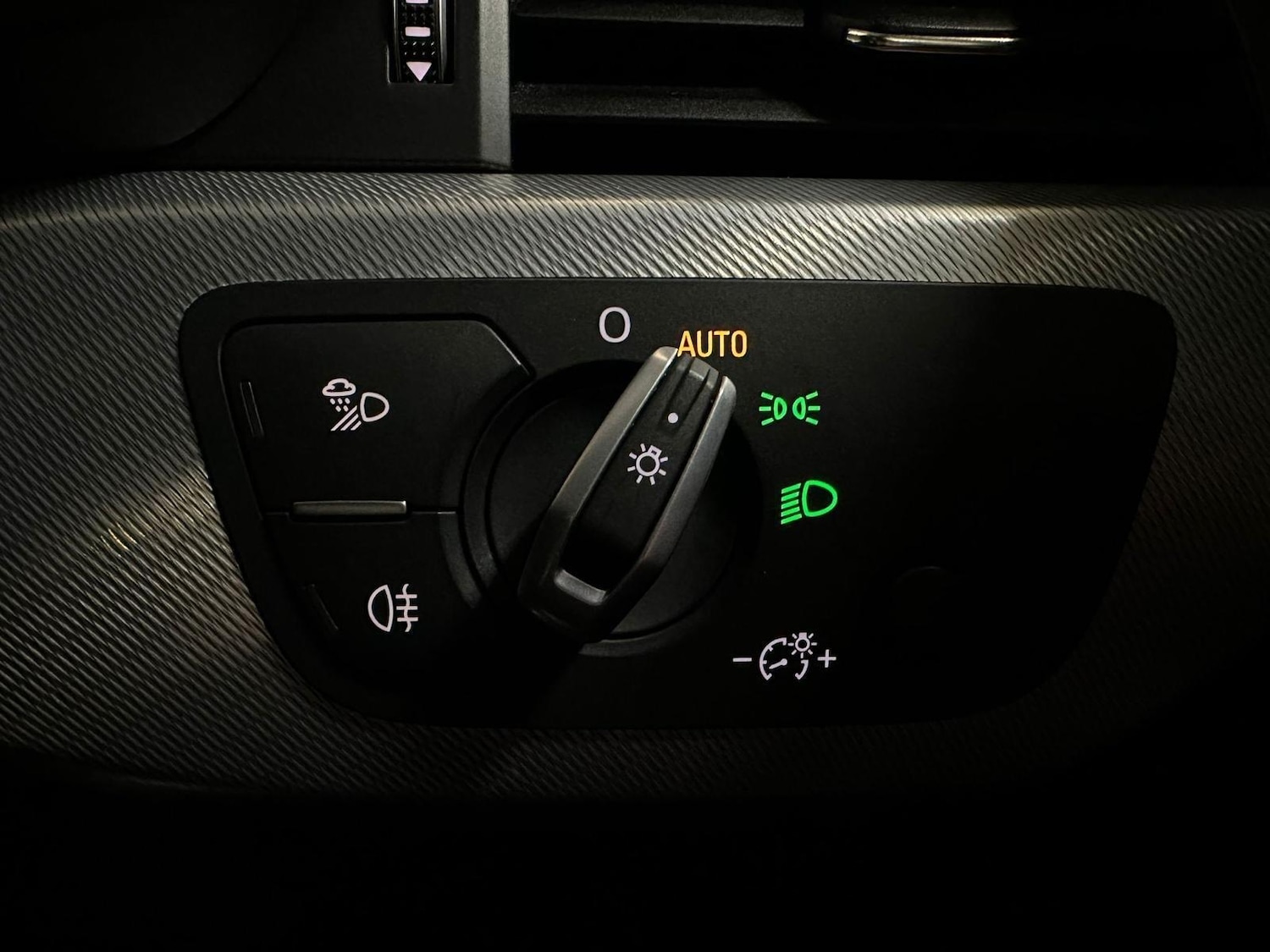 Used Audi A4 2022 for sale - 77839913: Photo 29