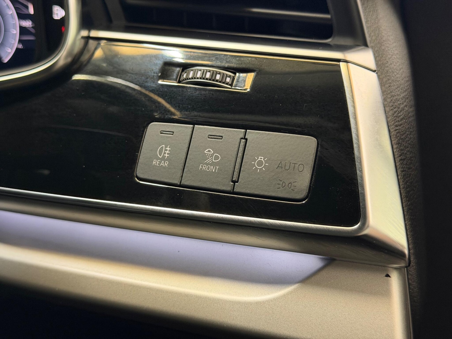 Used Audi Q7 2020 for sale - 76389293: Photo 32