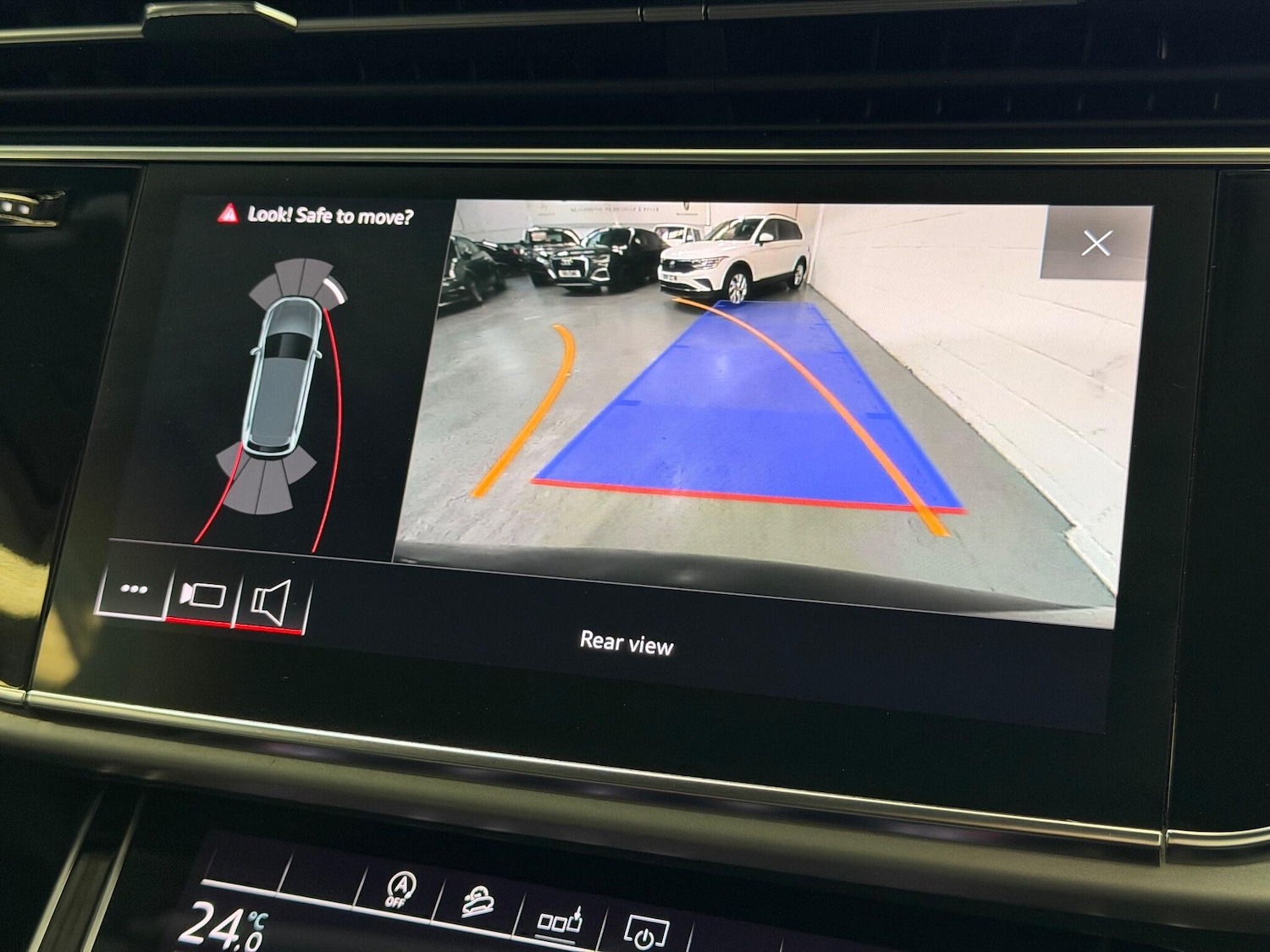 Used Audi Q7 2020 for sale - 76389293: Photo 34