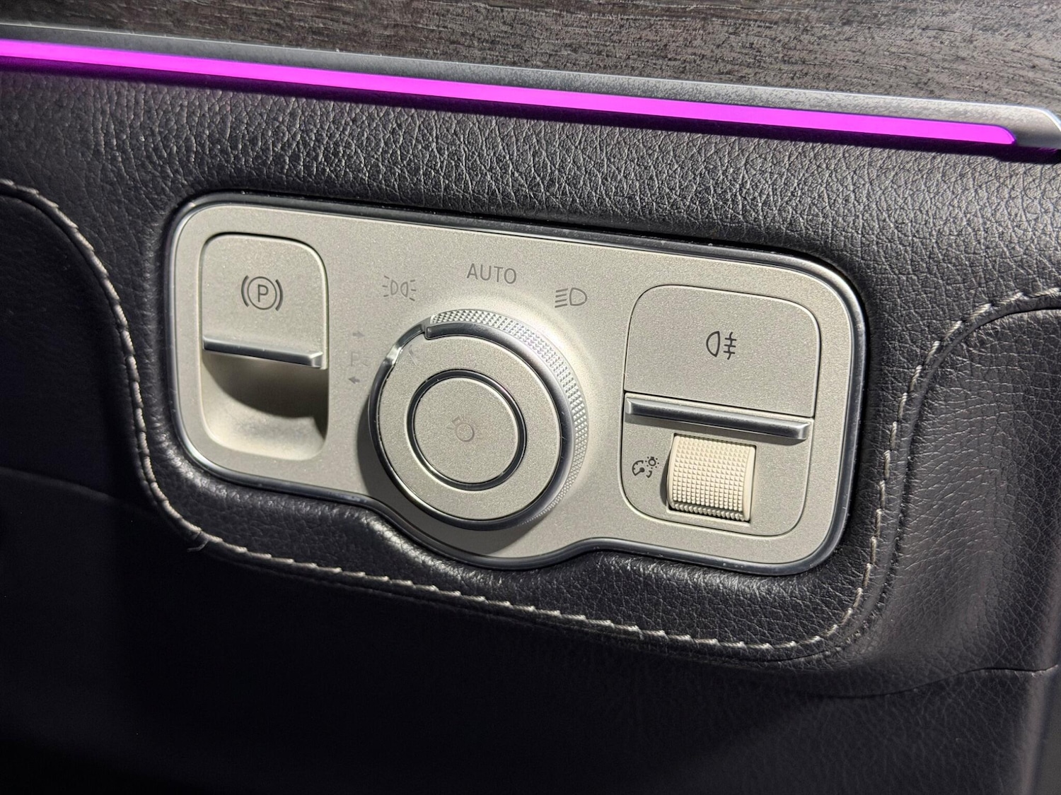 Used Mercedes-Benz GLE for sale - 77238402: Photo 48