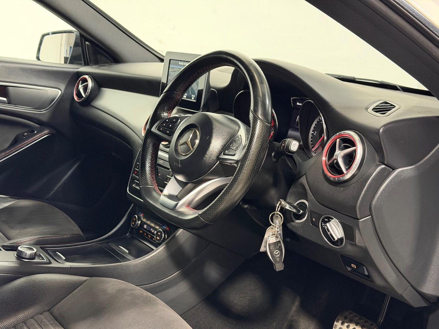 Used Mercedes-Benz CLA 2015 for sale - 77066991: Photo 14