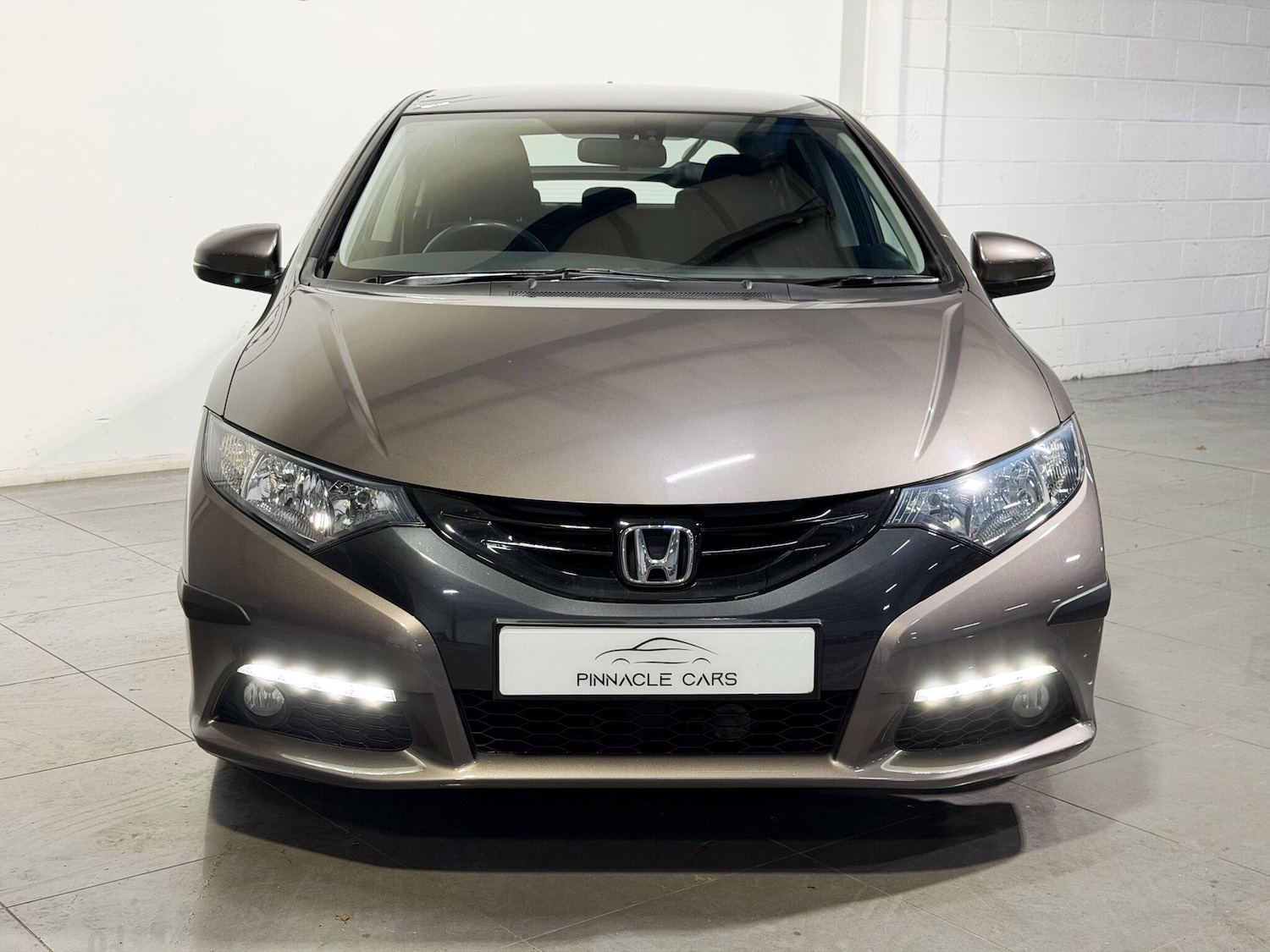 Used Honda Civic 2013 for sale - 77130741: Photo 2