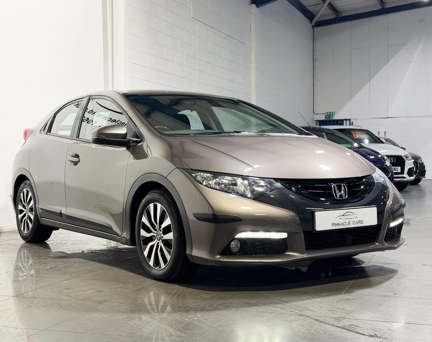 Used Honda Civic 2013 for sale - 77130741: Photo 9
