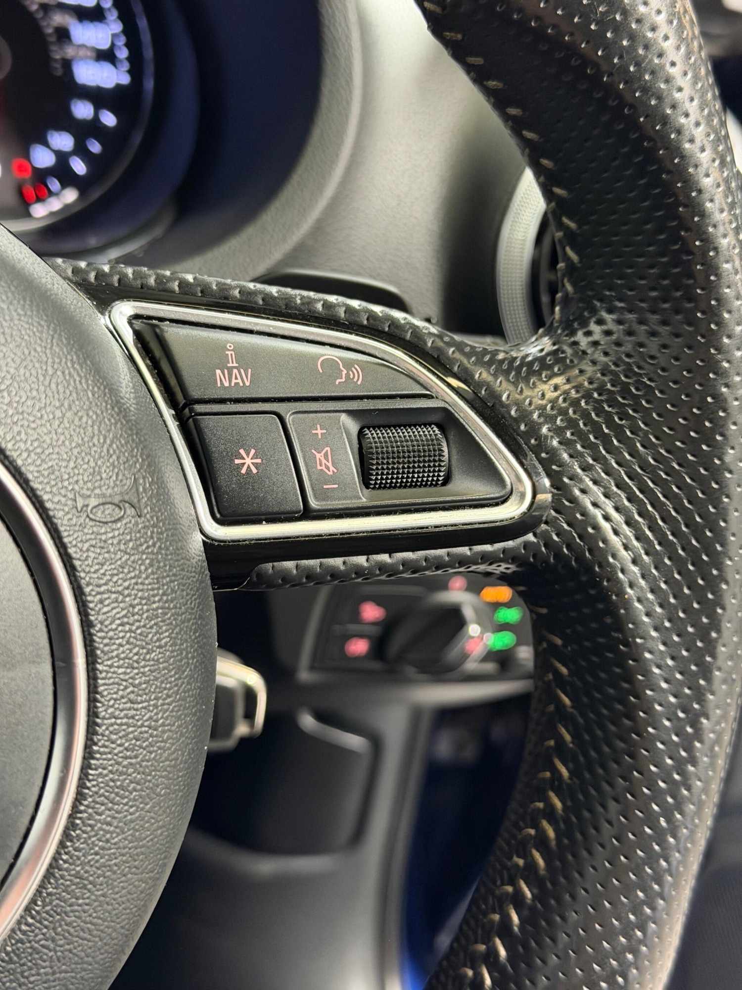 Used Audi A3 2015 for sale - 78085733: Photo 33