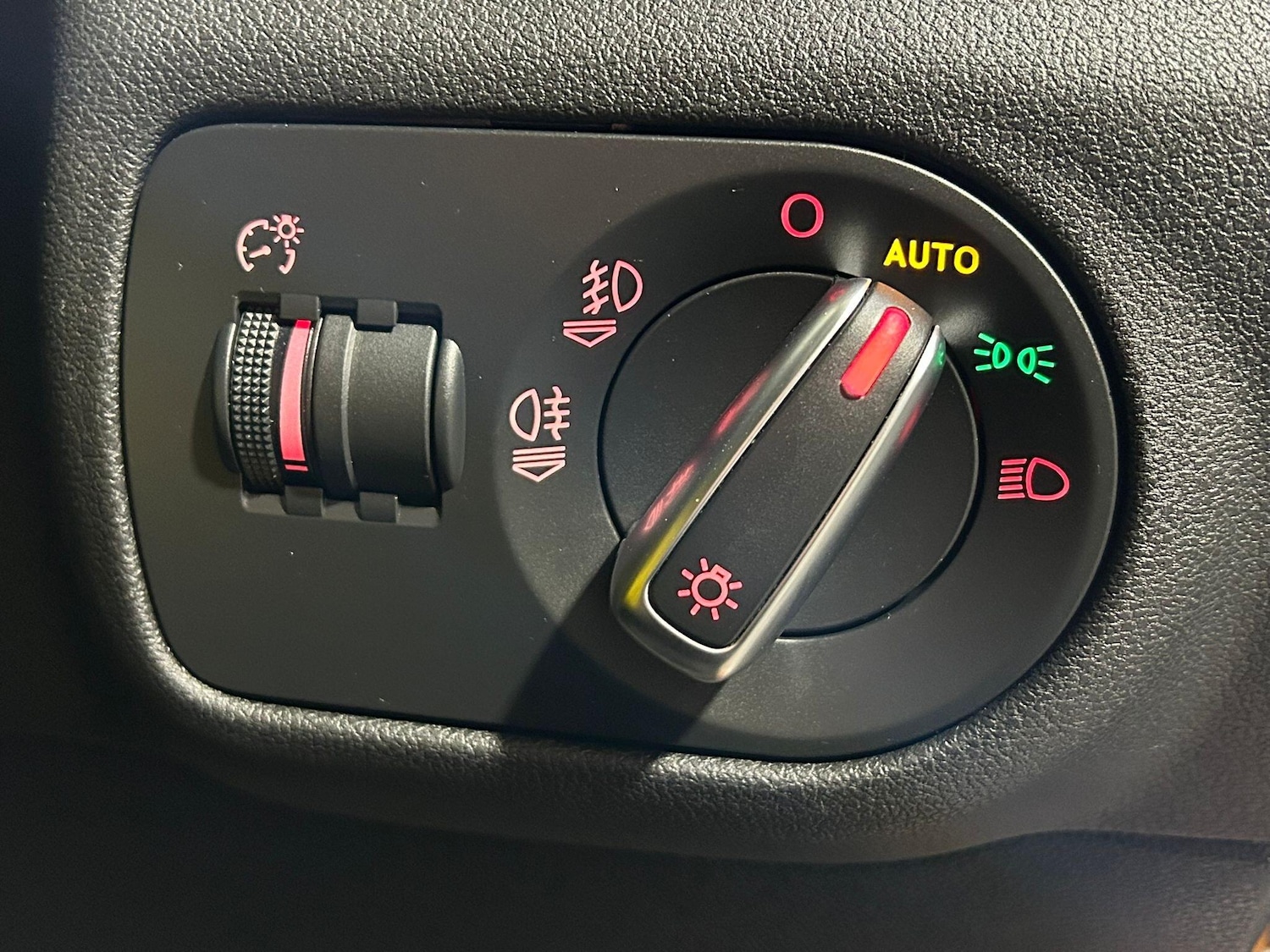 Used Audi A1 2015 for sale - 77029701: Photo 19