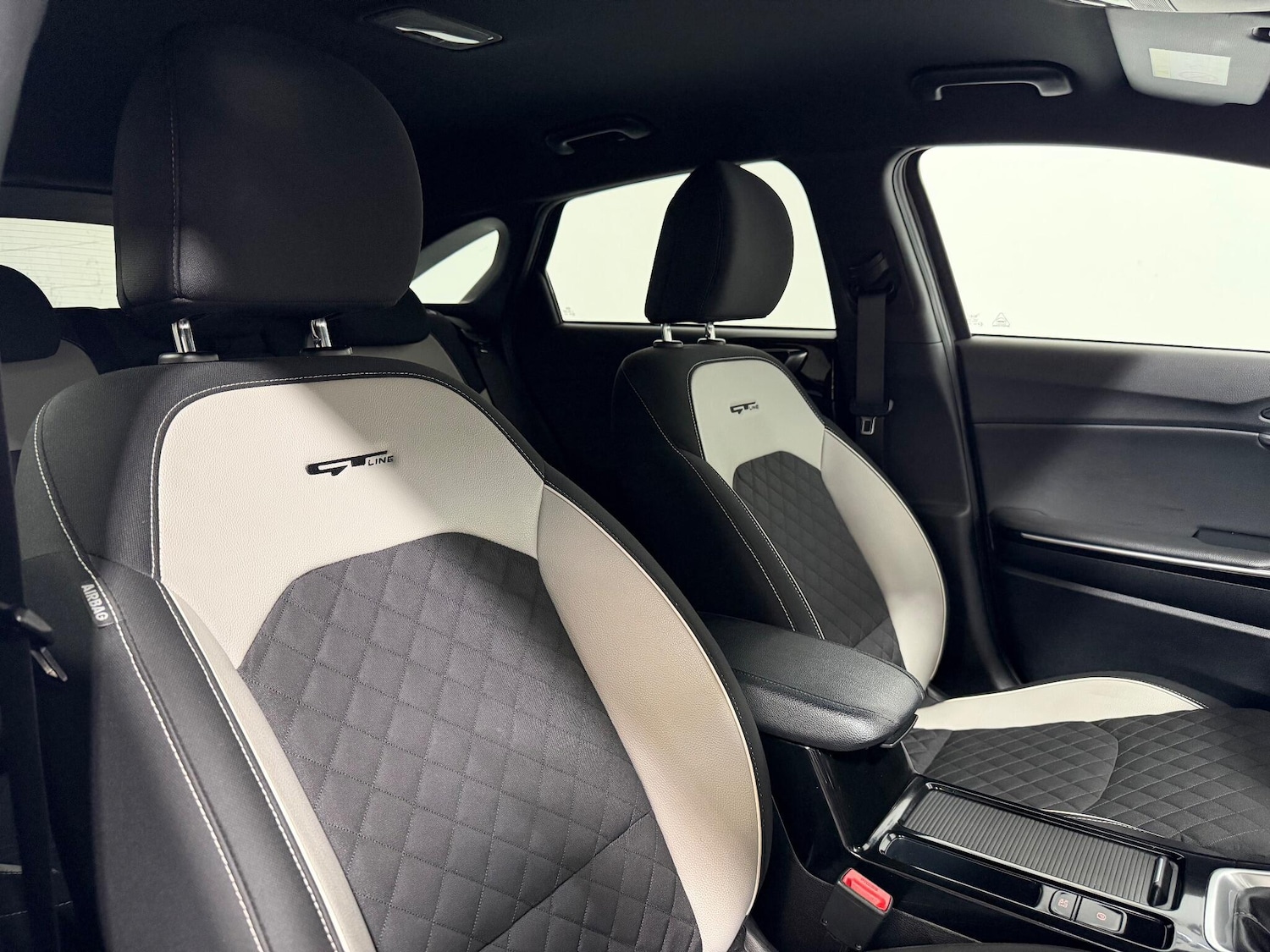 Used Kia Pro Ceed 2019 for sale - 76498858: Photo 15