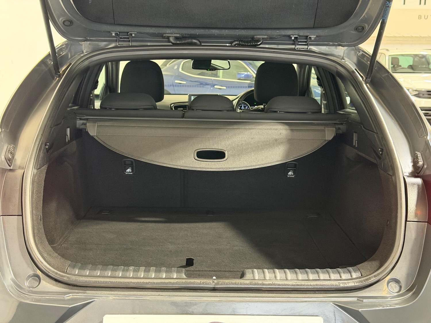 Used Kia Pro Ceed for sale - 77242420: Photo 35