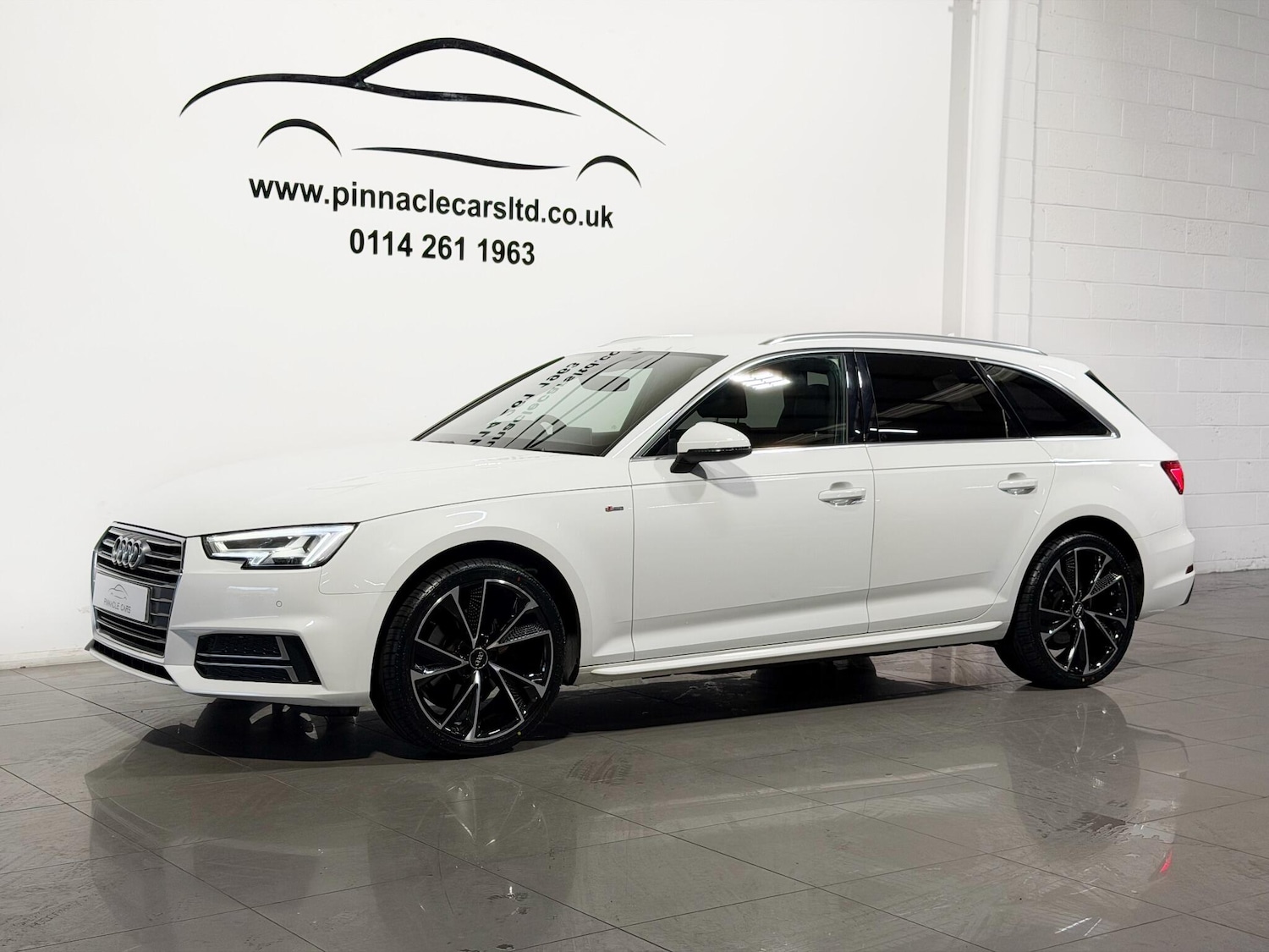 Used Audi A4 2017 for sale - 76743080: Photo 5