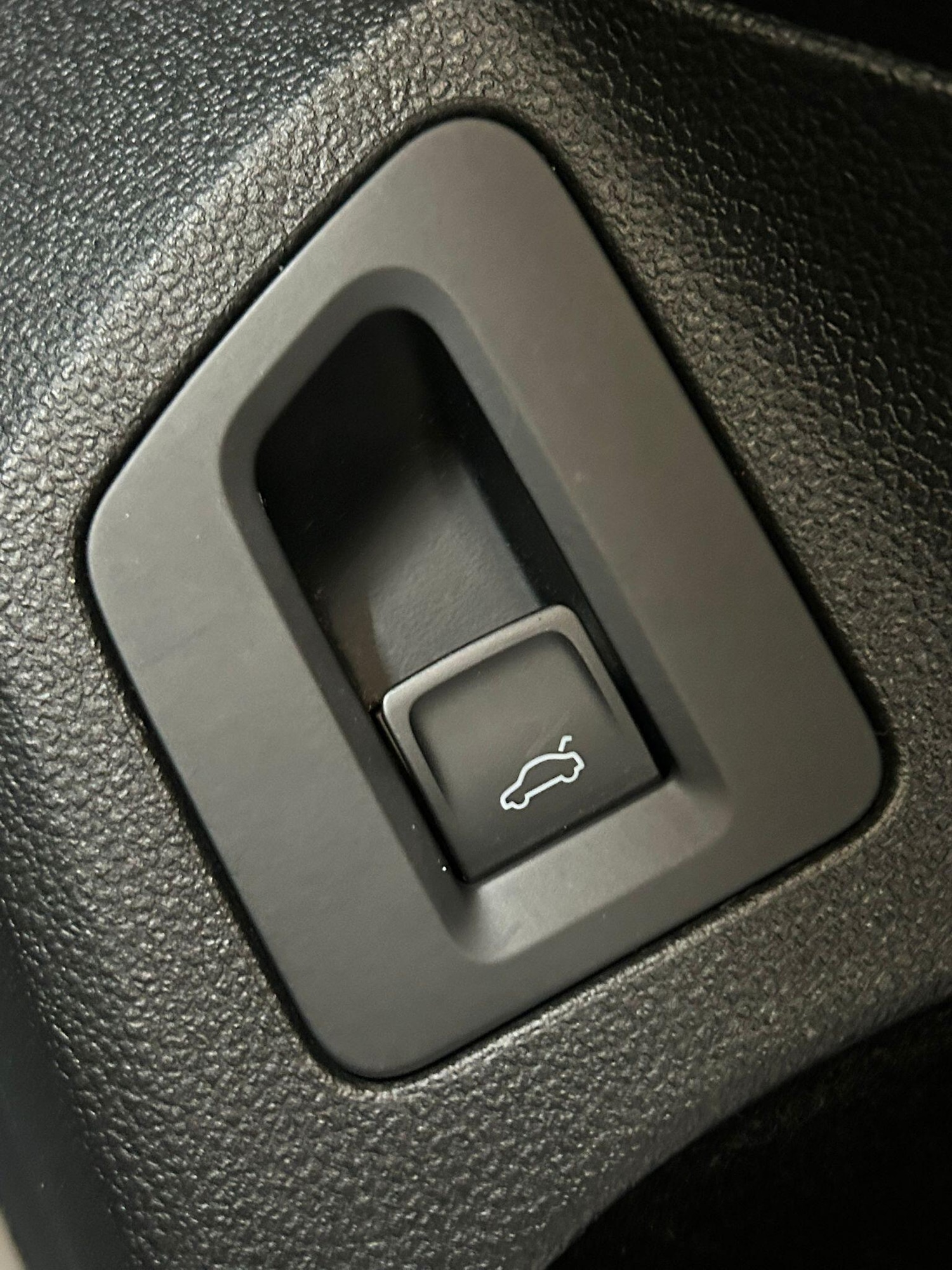 Used Volkswagen Passat 2016 for sale - 76613209: Photo 32