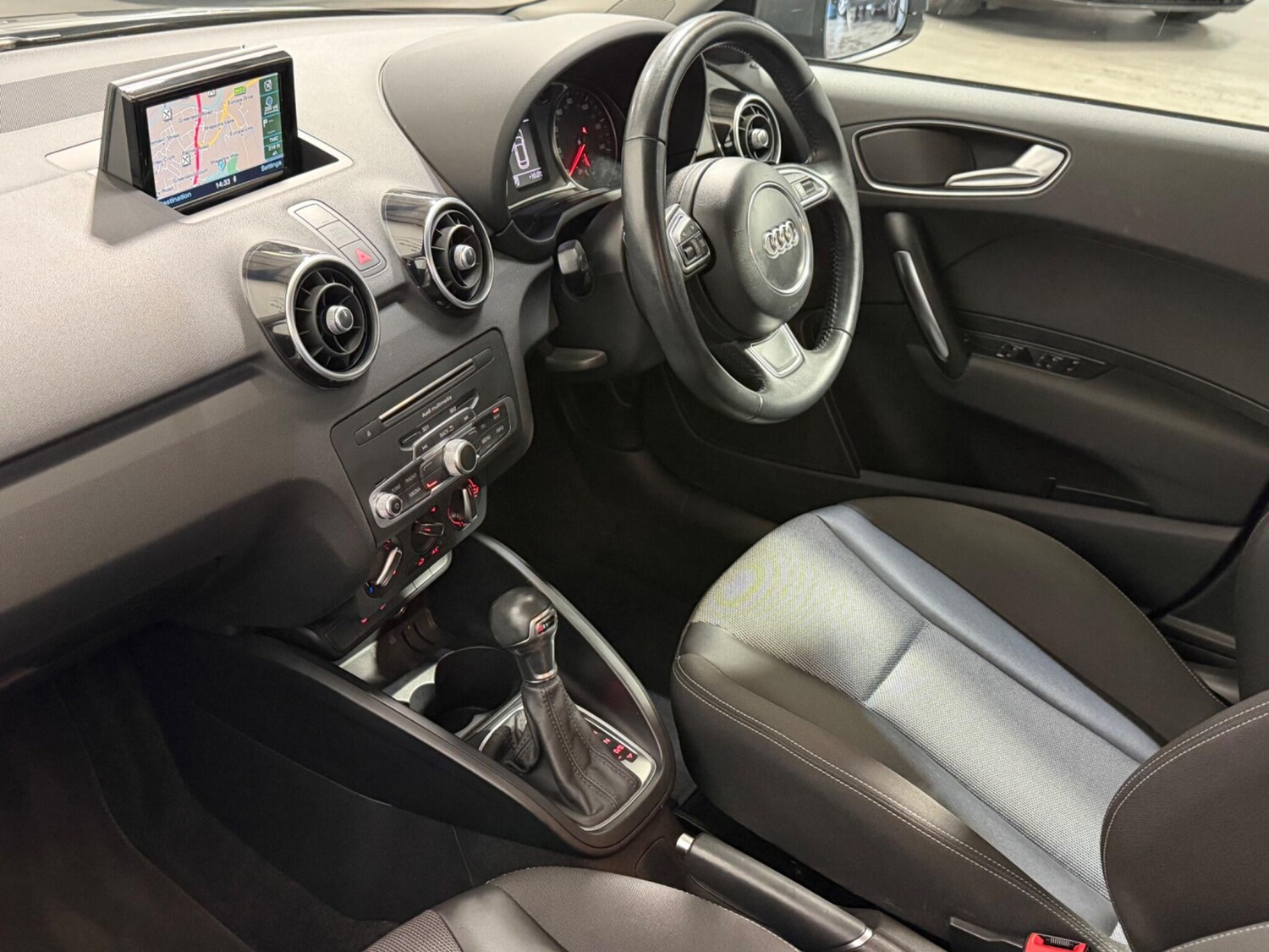 Used Audi A1 2015 for sale - 77722708: Photo 13