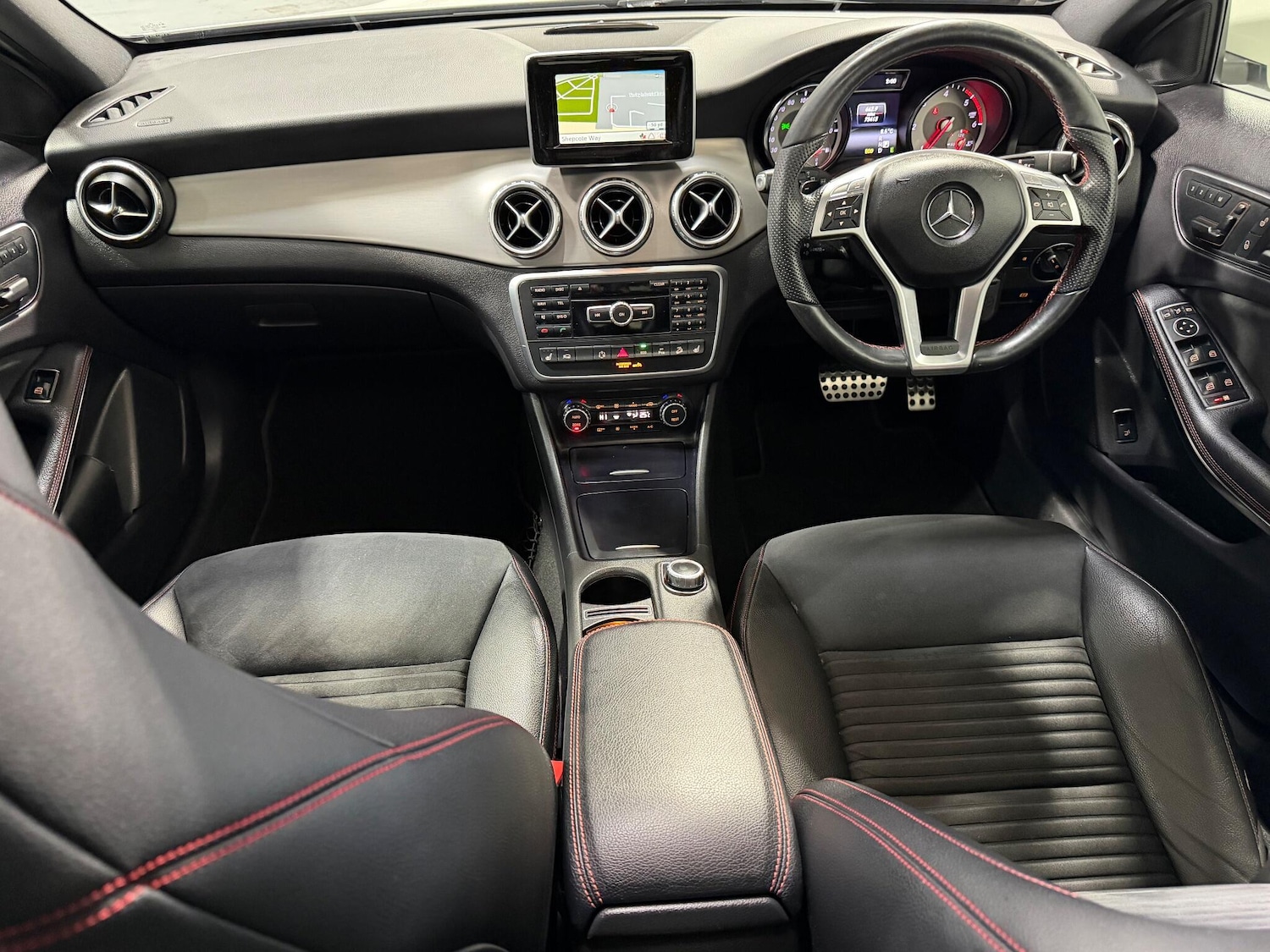 Used Mercedes-Benz GLA 2014 for sale - 77067273: Photo 21