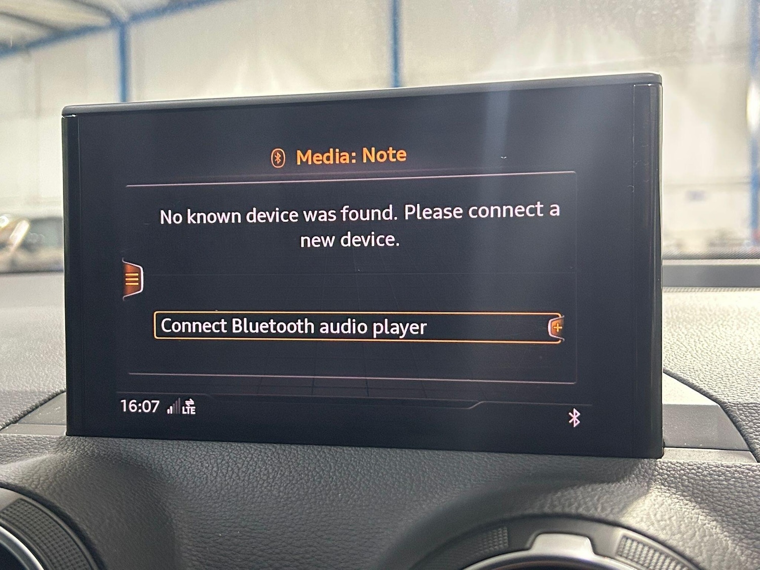 Used Audi Q2 for sale - 77925150: Photo 25