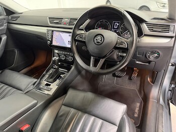 Used Skoda Superb 2016 for sale - 78335143: Photo