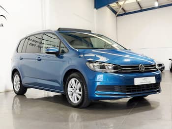 Used Volkswagen Touran 2021 for sale - 79712609: Photo