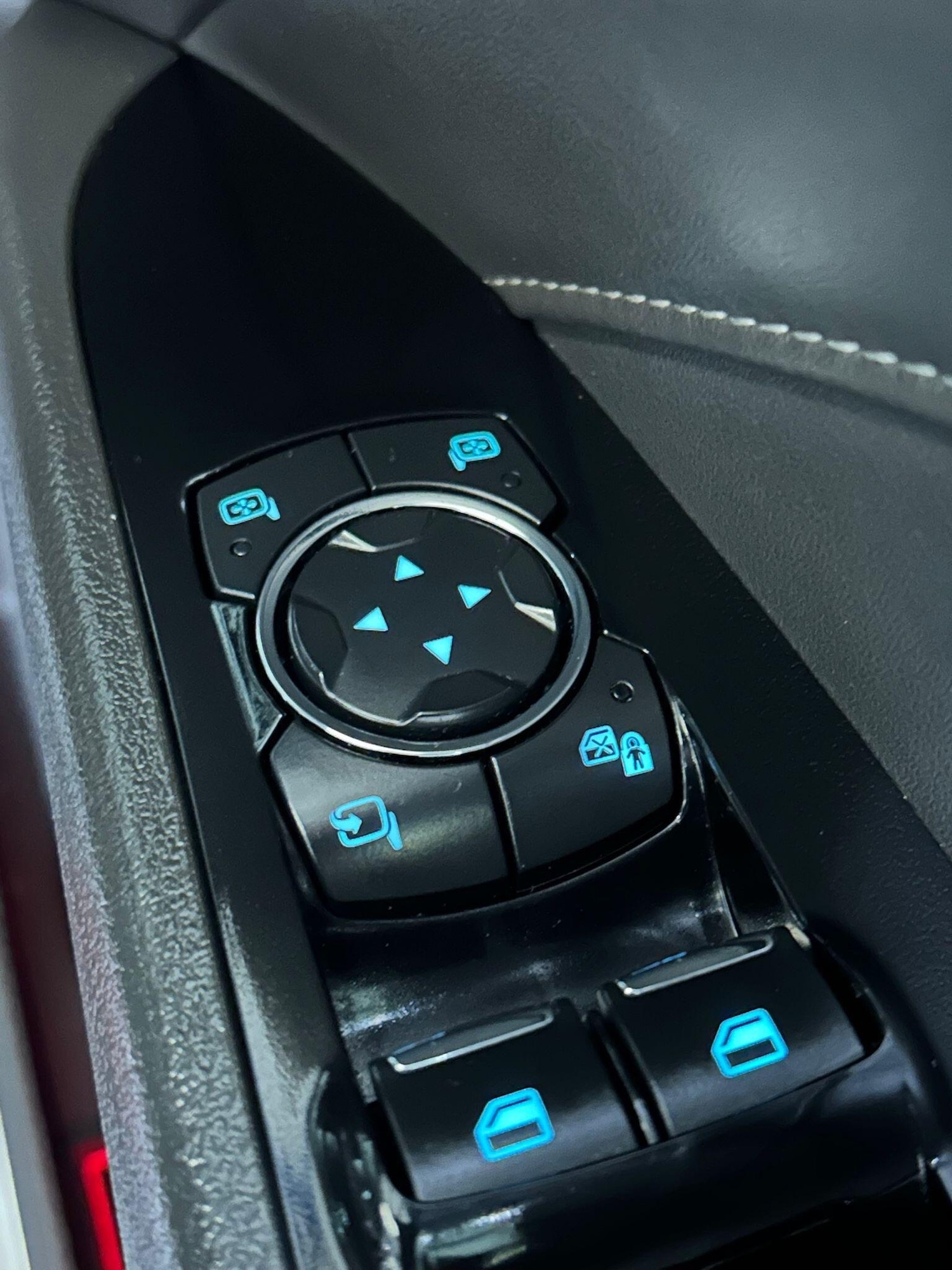 Used Ford Mondeo for sale - 77925865: Photo 31