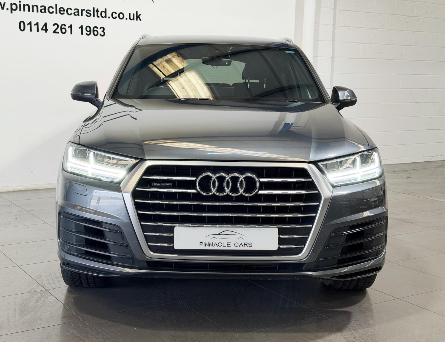 Used Audi Q7 for sale - 77969547: Photo 2