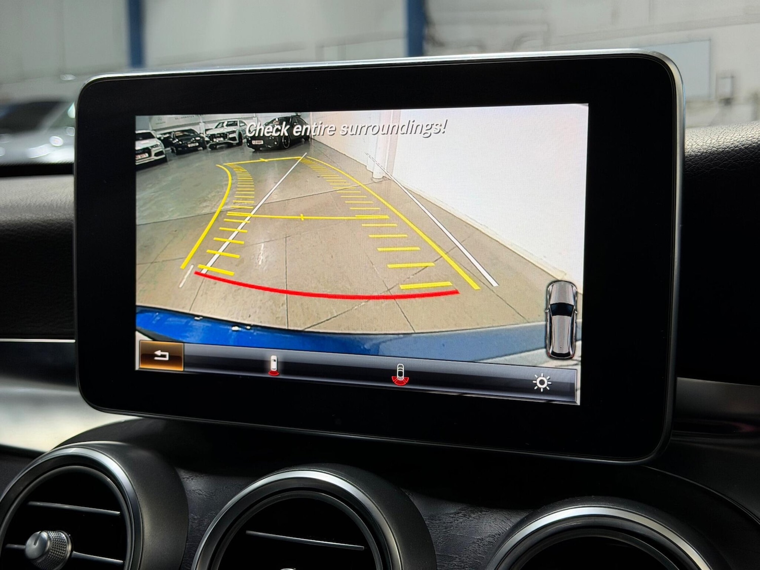 Used Mercedes-Benz C Class 2016 for sale - 76898294: Photo 27