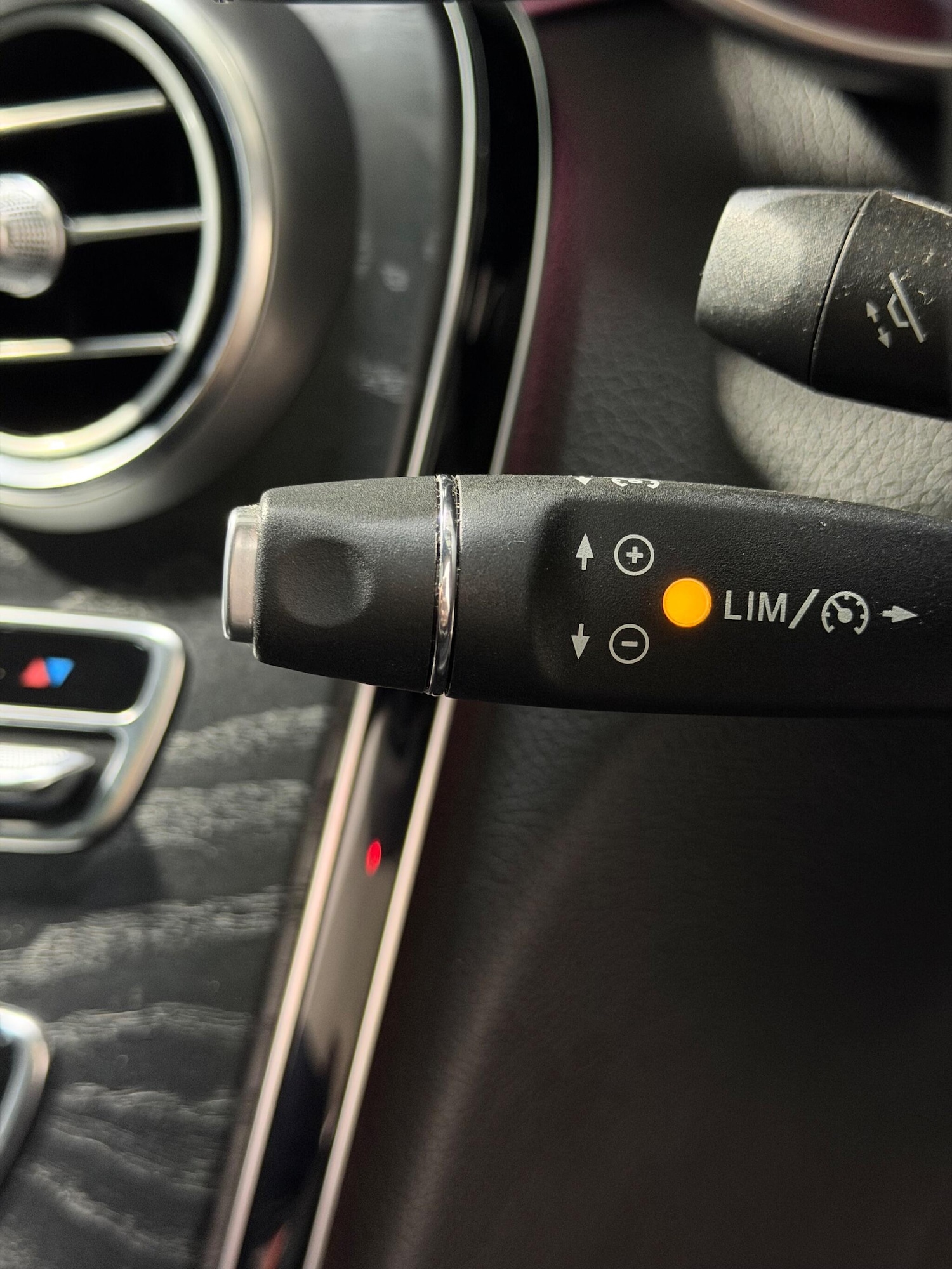 Used Mercedes-Benz C Class 2016 for sale - 76898294: Photo 32