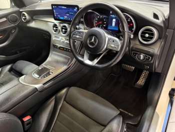 Used Mercedes-Benz GLC 2019 for sale - 74160799: Photo