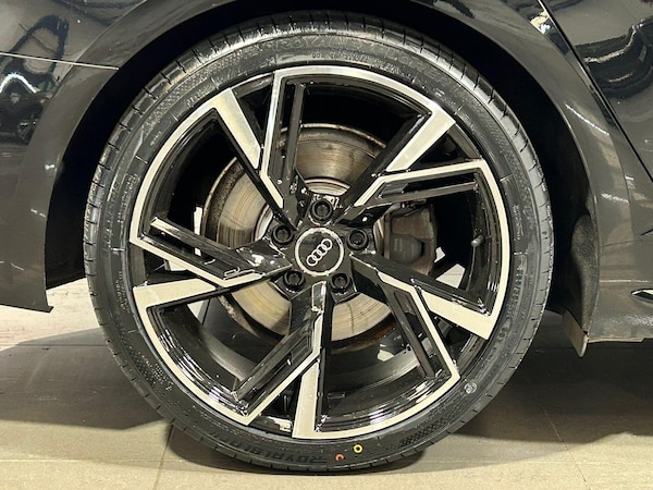 Used Audi A4 Avant 2016 for sale - 76239287: Photo 4