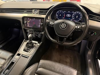 Used Volkswagen Passat 2017 for sale - 79668924: Photo