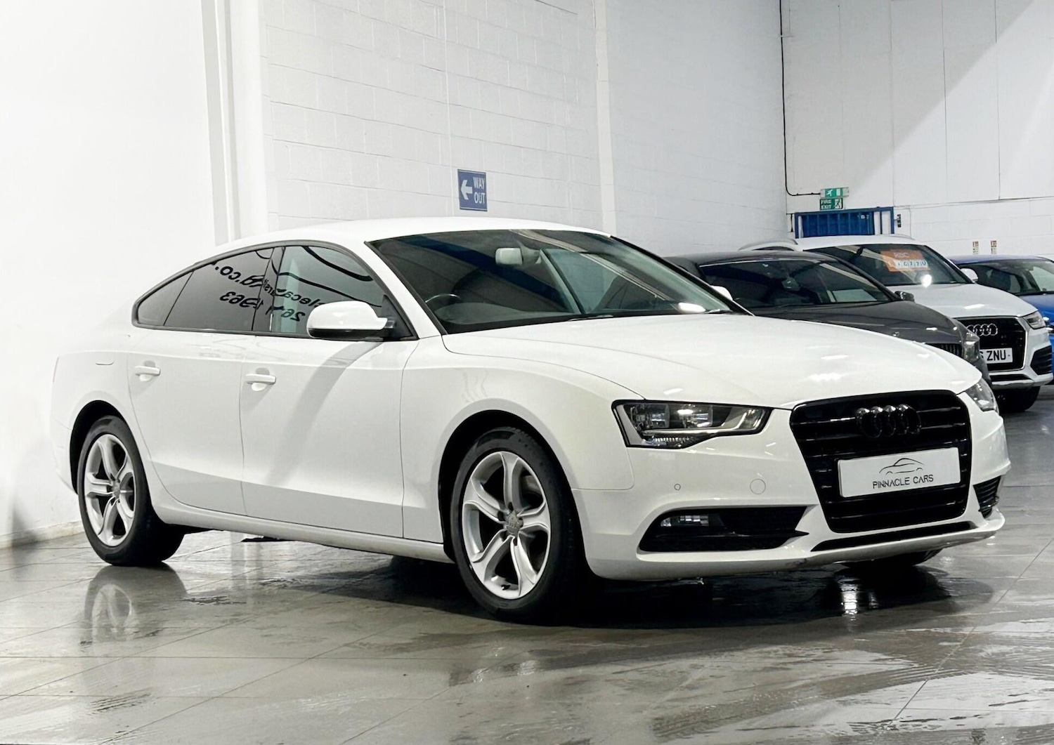 Used Audi A5 2015 for sale - 76976508: Photo 4
