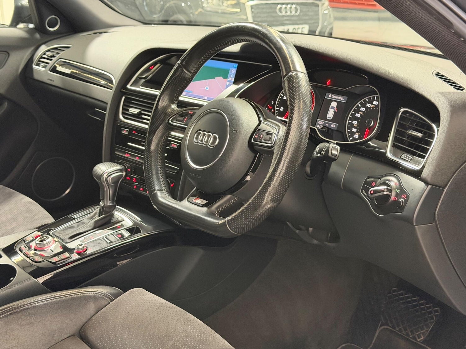 Used Audi A4 2013 for sale - 77970259: Photo 12