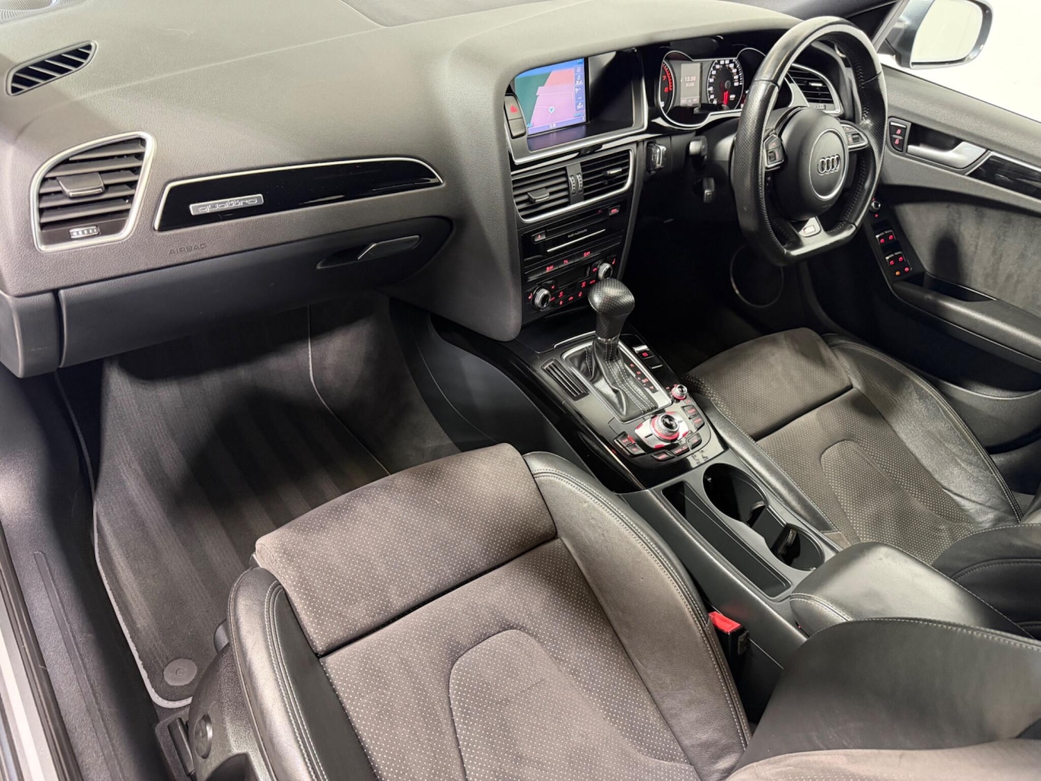 Used Audi A4 2013 for sale - 77970259: Photo 14