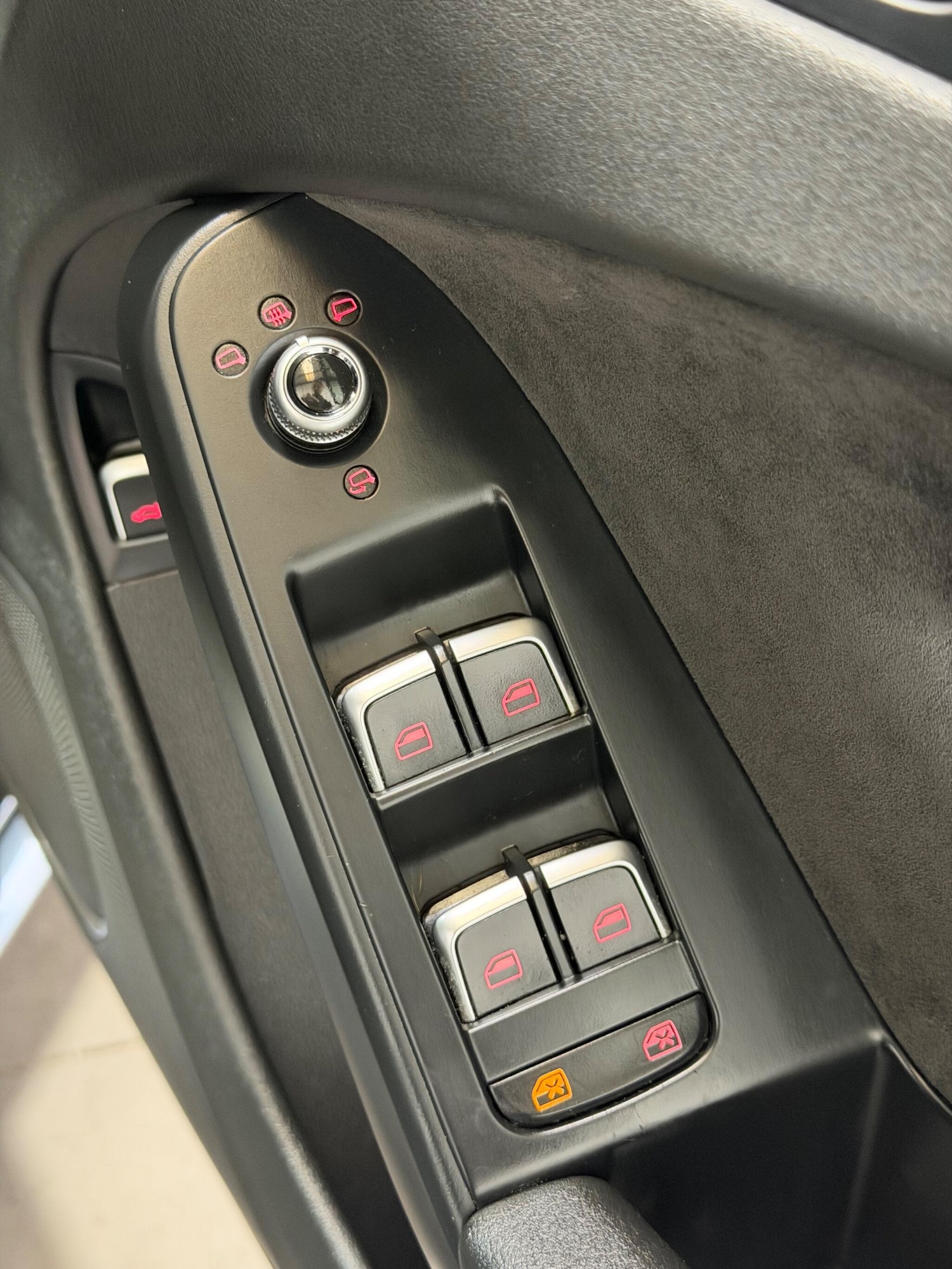 Used Audi A4 2013 for sale - 77970259: Photo 34